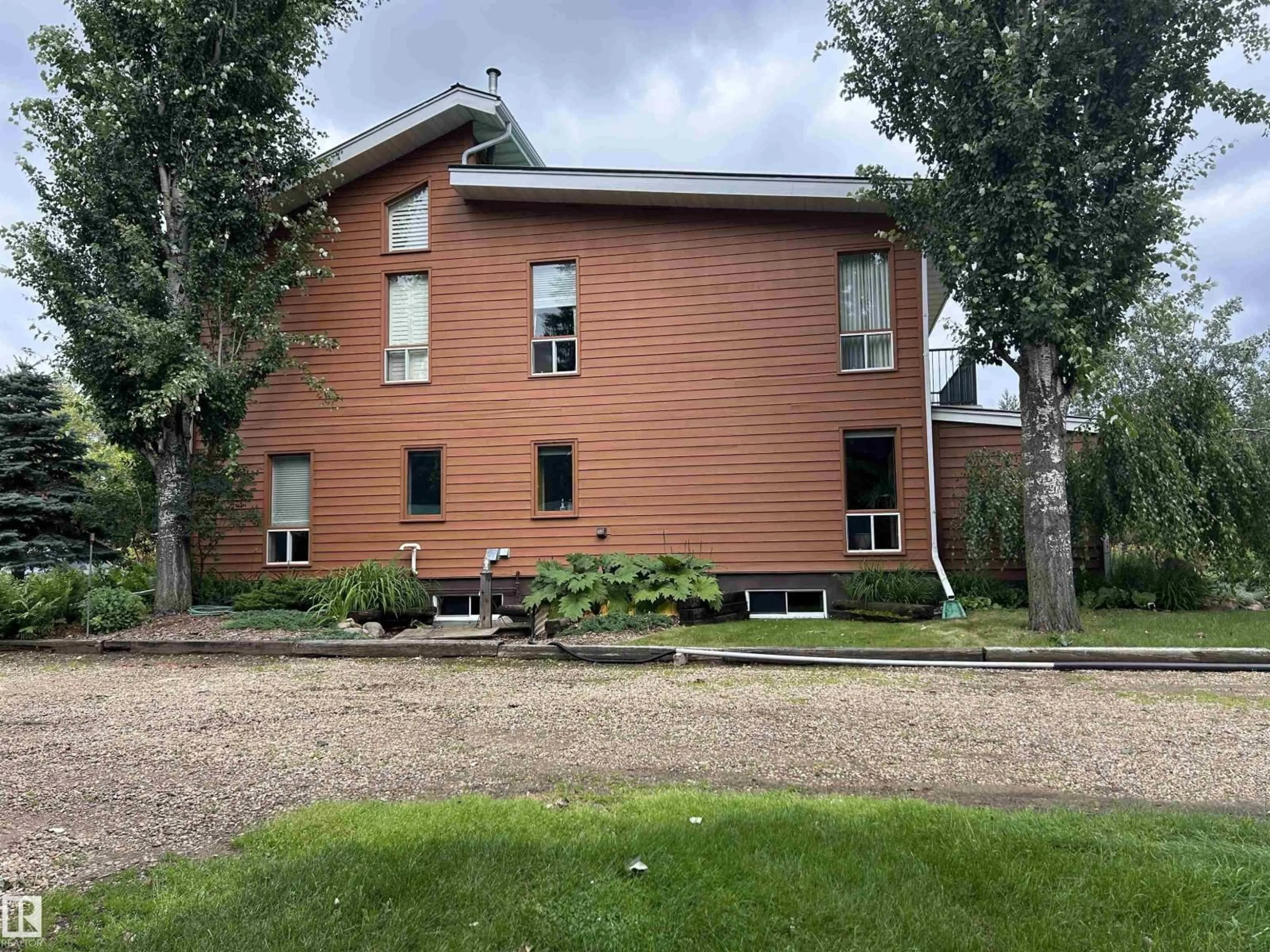 Home with brick exterior material, building for 20116 TWP ROAD 574 A, Rural Sturgeon County Alberta T0A2W0