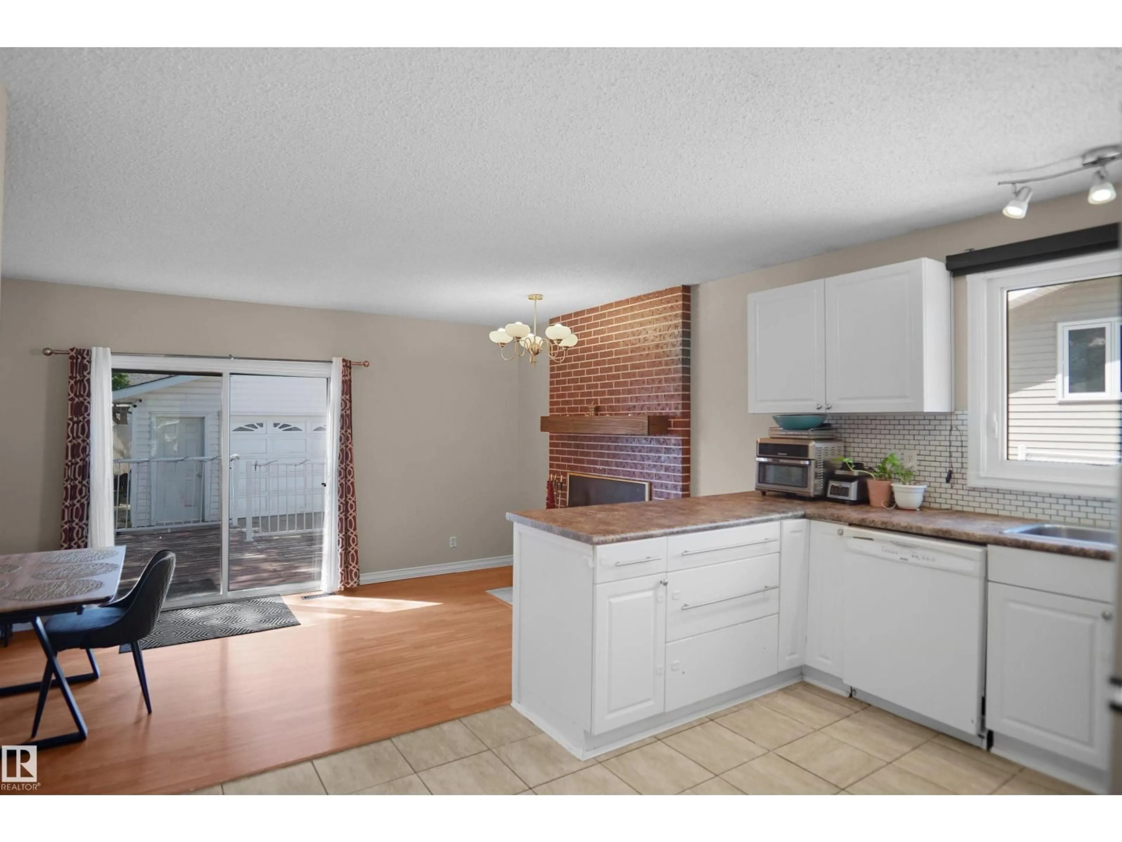 Open concept kitchen, unknown for 13524 26 ST, Edmonton Alberta T5A3W1