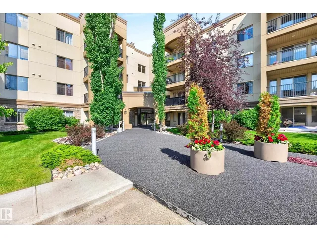 400 - 425 PALISADES WY, Sherwood Park 4