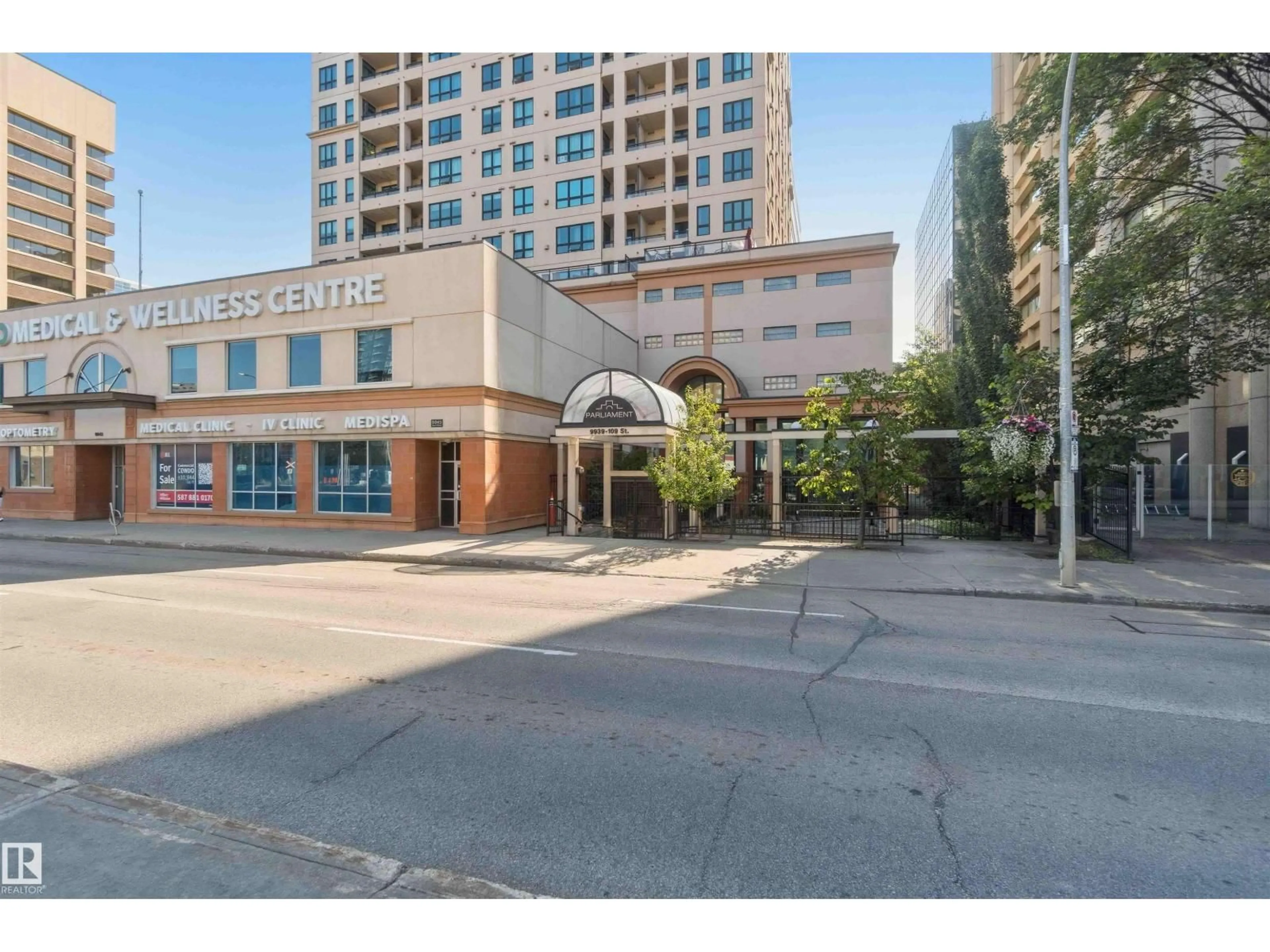 Unknown for 708 - 9939 109 ST, Edmonton Alberta T5K1H6
