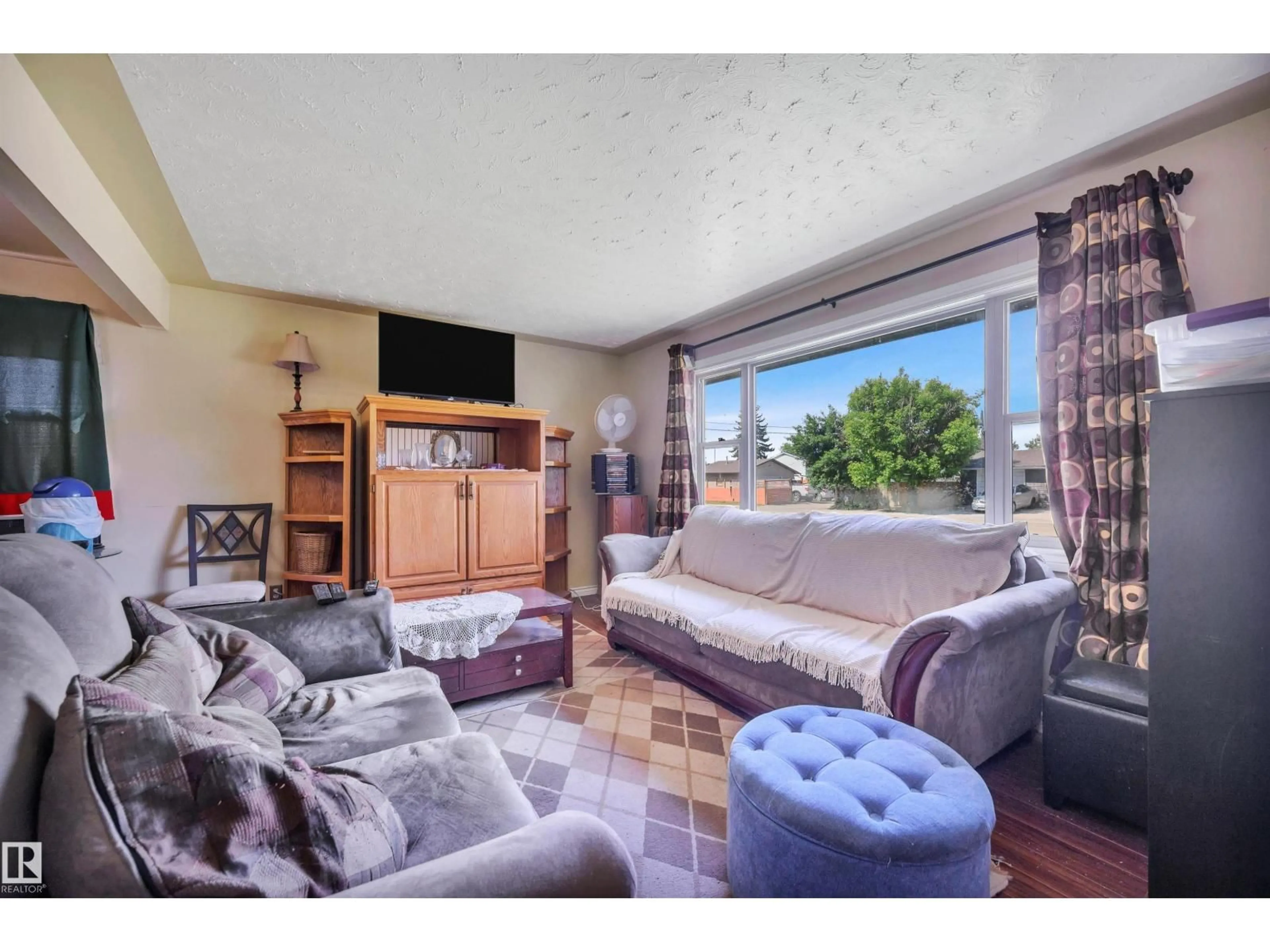 Living room with furniture, unknown for 13411 112 ST, Edmonton Alberta T5E5A3
