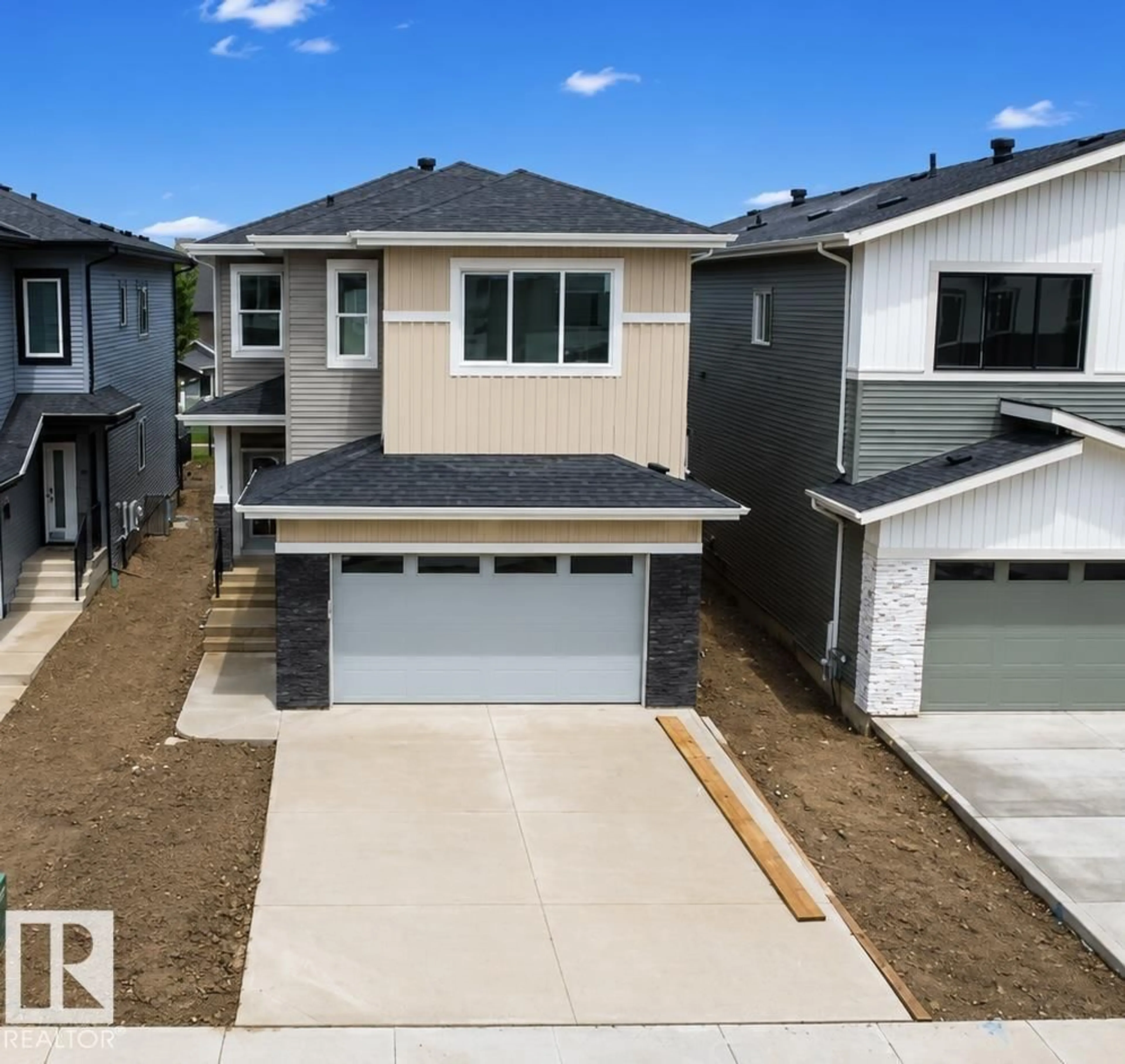 A pic from outside/outdoor area/front of a property/back of a property/a pic from drone, street for LI SW - 8423 MAYDAY LINK, Edmonton Alberta T6X3G1