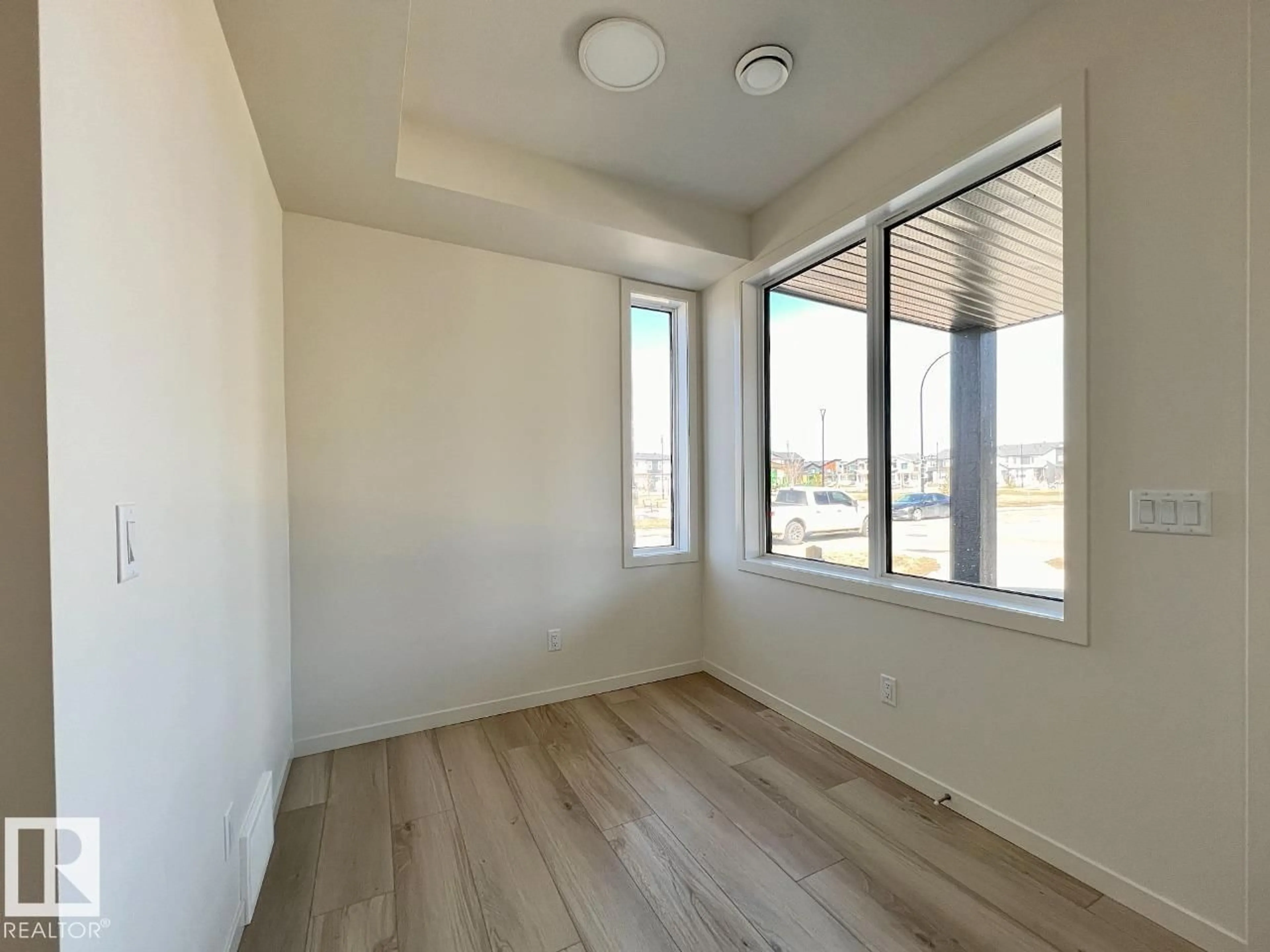 A pic of a room for 124 WESTWIND DR, Spruce Grove Alberta T7X0P8
