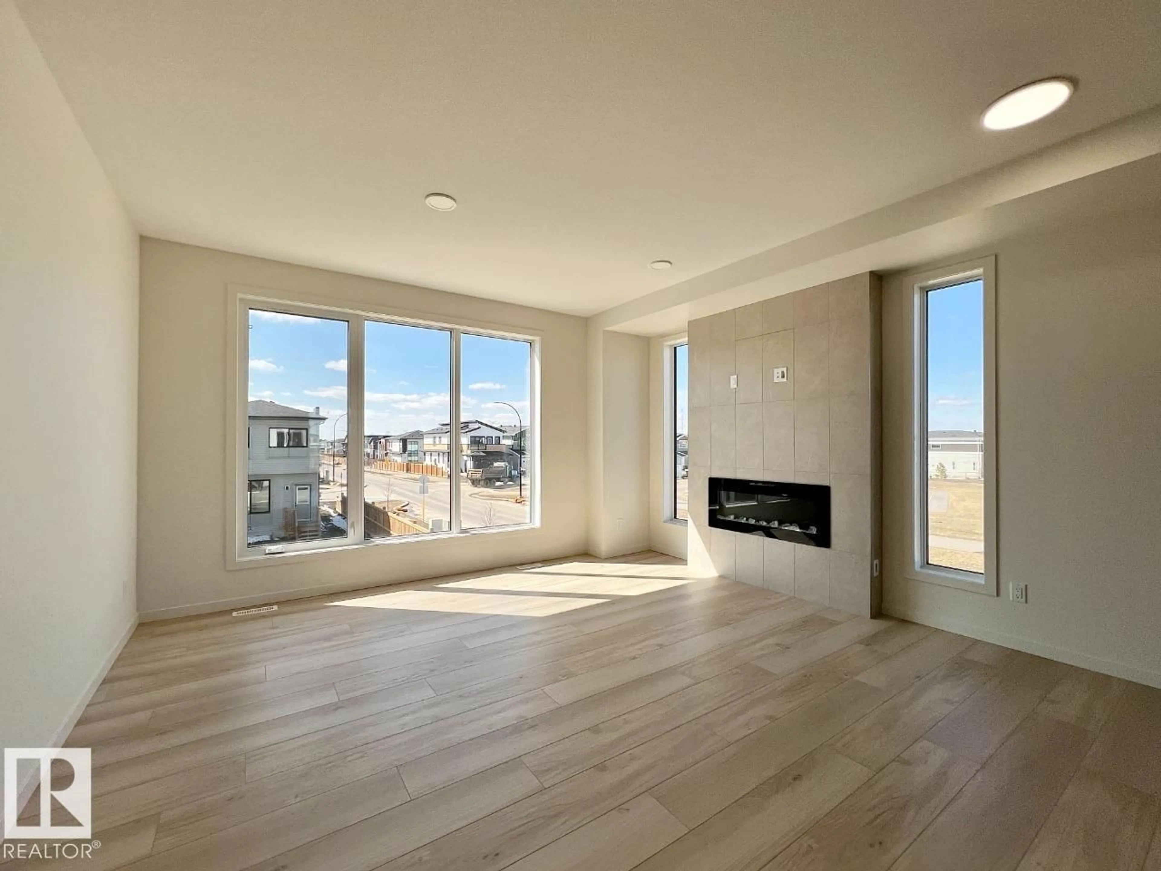 A pic of a room for 124 WESTWIND DR, Spruce Grove Alberta T7X0P8