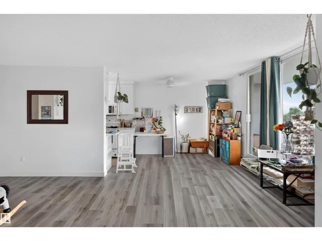 703 - 9909 110 ST NW, Edmonton 5