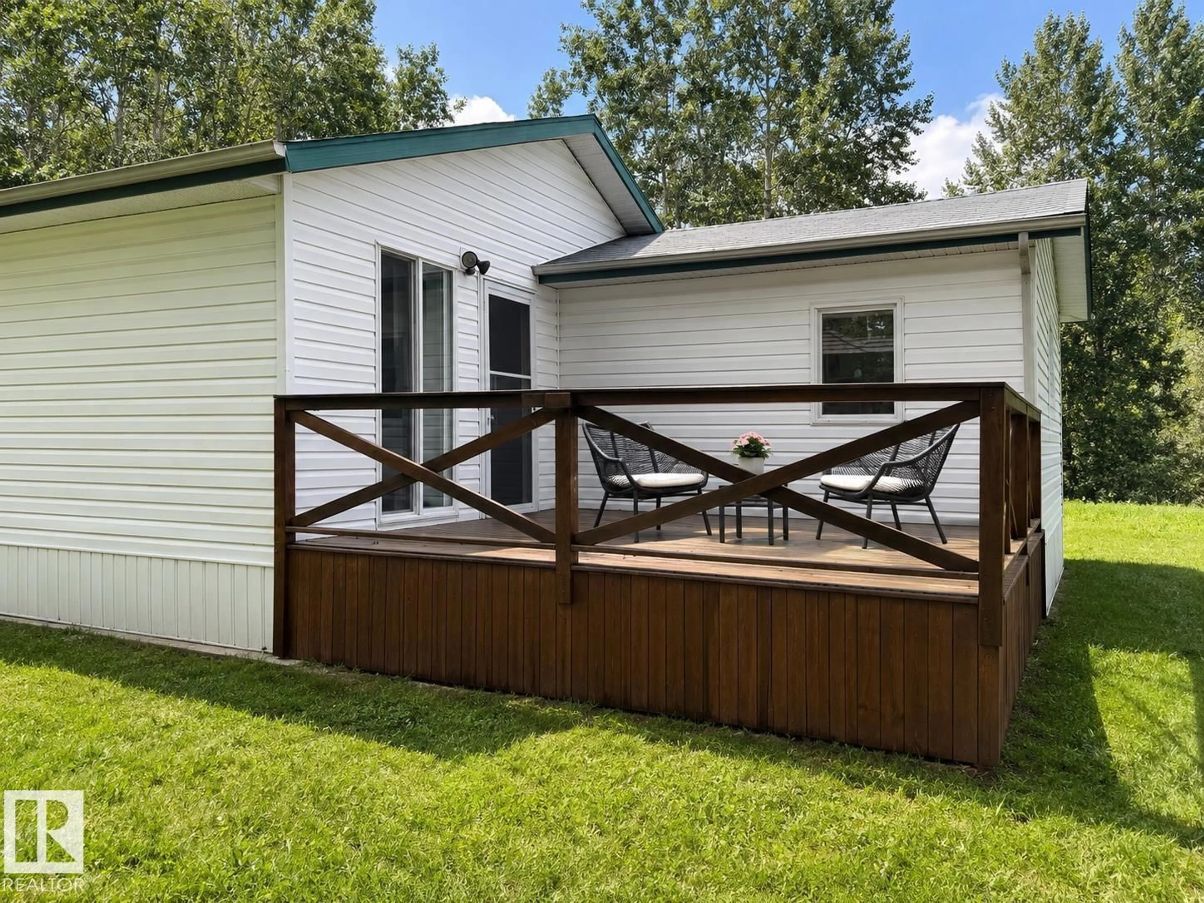 Patio, unknown for 50514 - 126 RANGE ROAD 202, Rural Beaver County Alberta T0B4J2