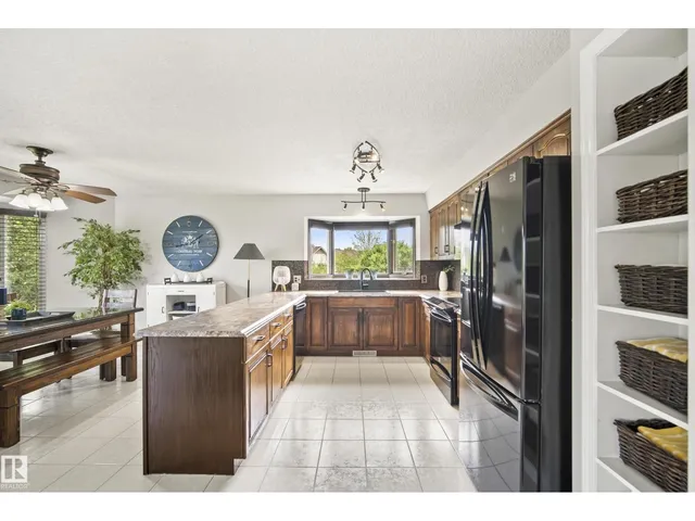 75 CHARLTON CR, Sherwood Park 5