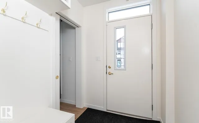 SW - 427 39 ST, Edmonton 2