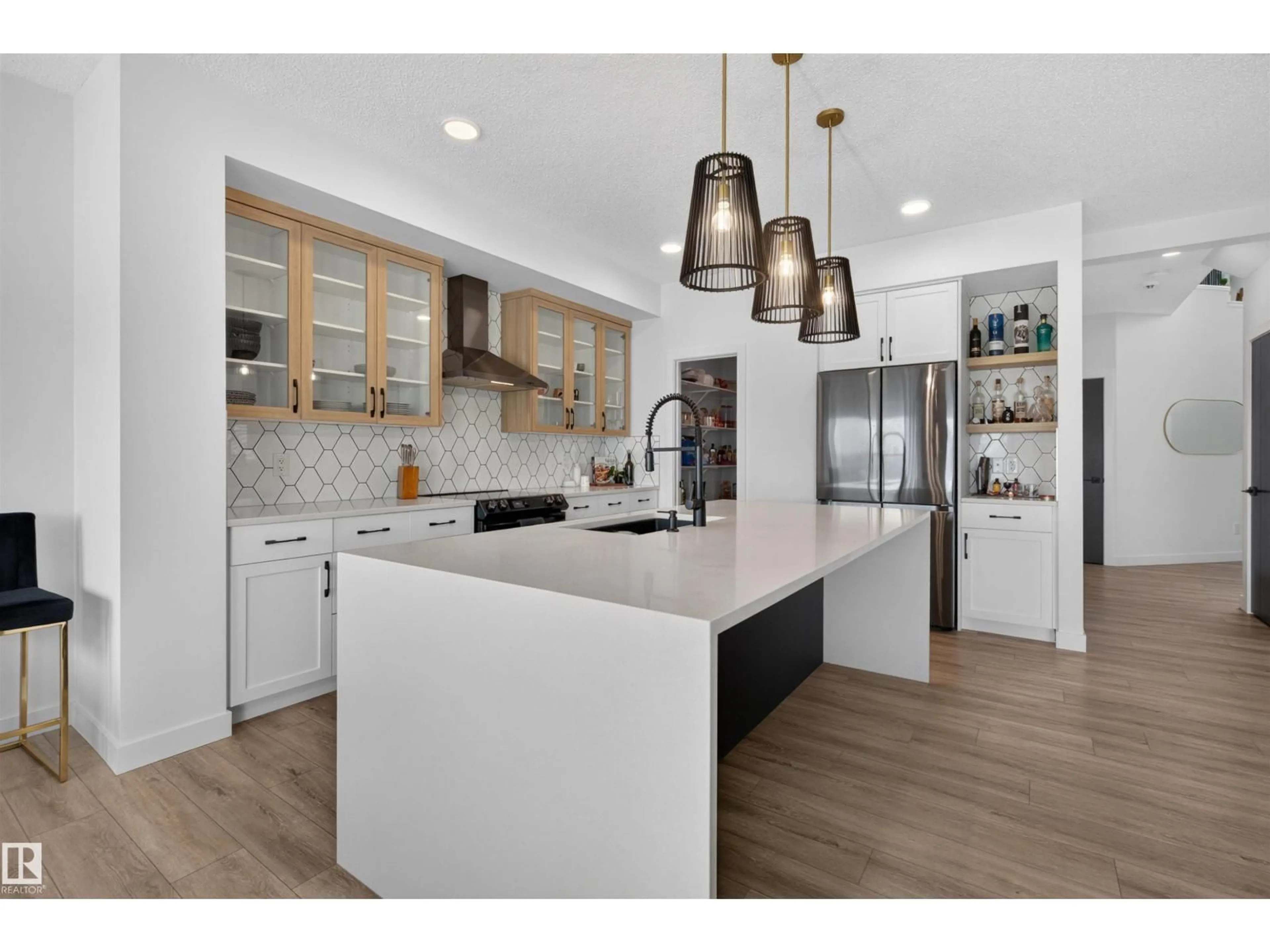 Open concept kitchen, unknown for 19147 22 AV NW, Edmonton Alberta T6M1R1