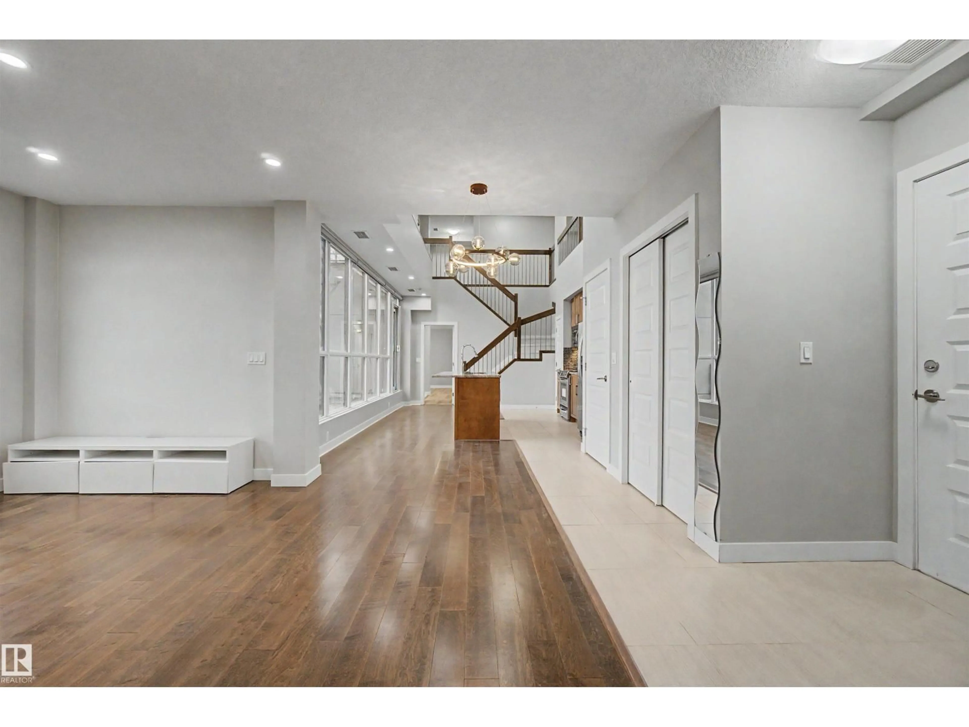 Indoor foyer for 5151 - 1225 WINDERMERE BV, Edmonton Alberta T6W2K4