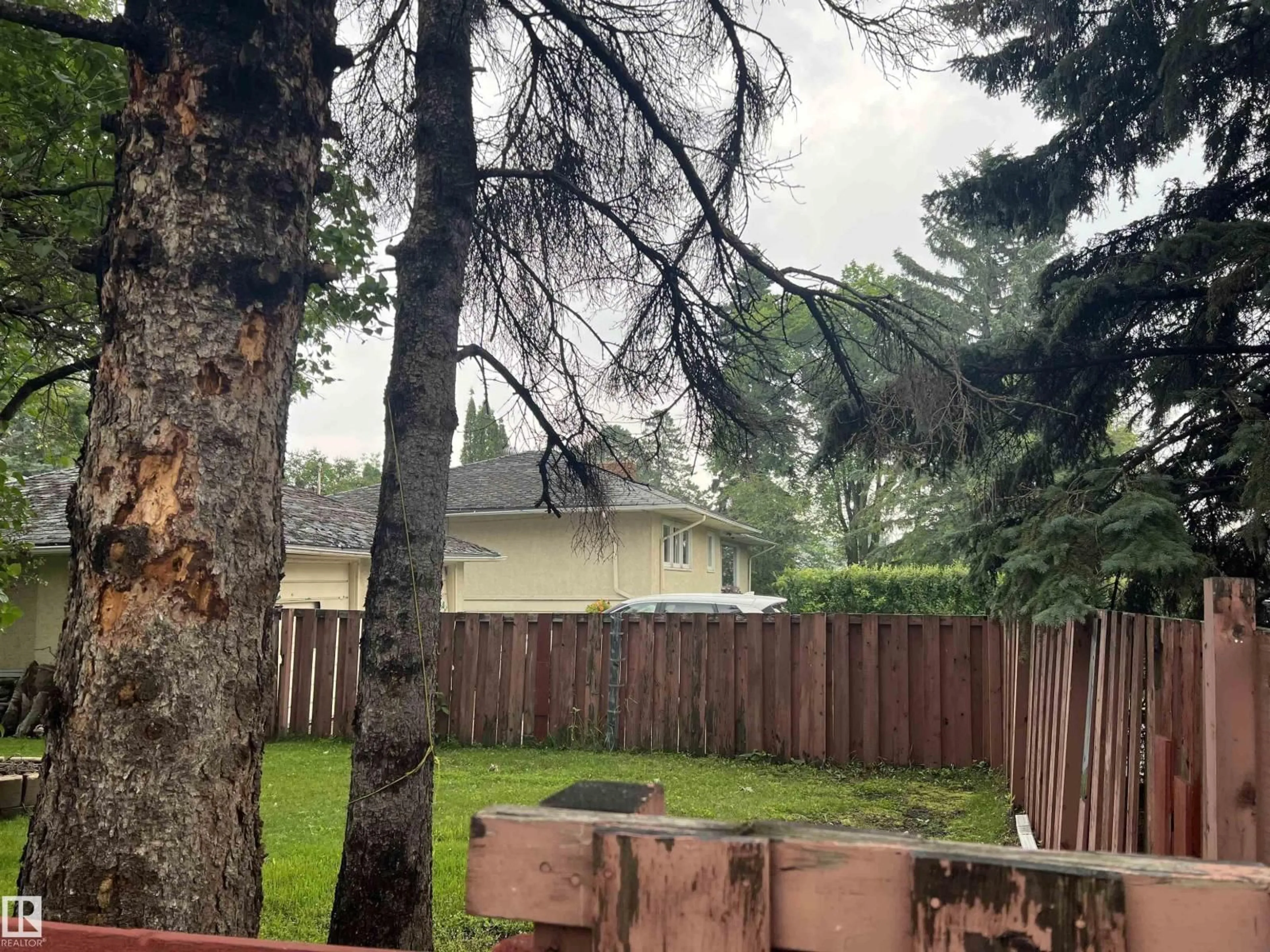 Unknown for 14504 95A AV, Edmonton Alberta T5N0B7
