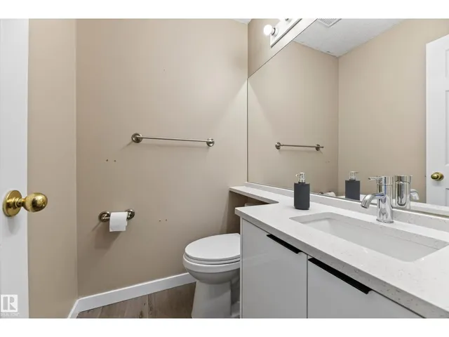 NW - 1906 65 ST, Edmonton 5