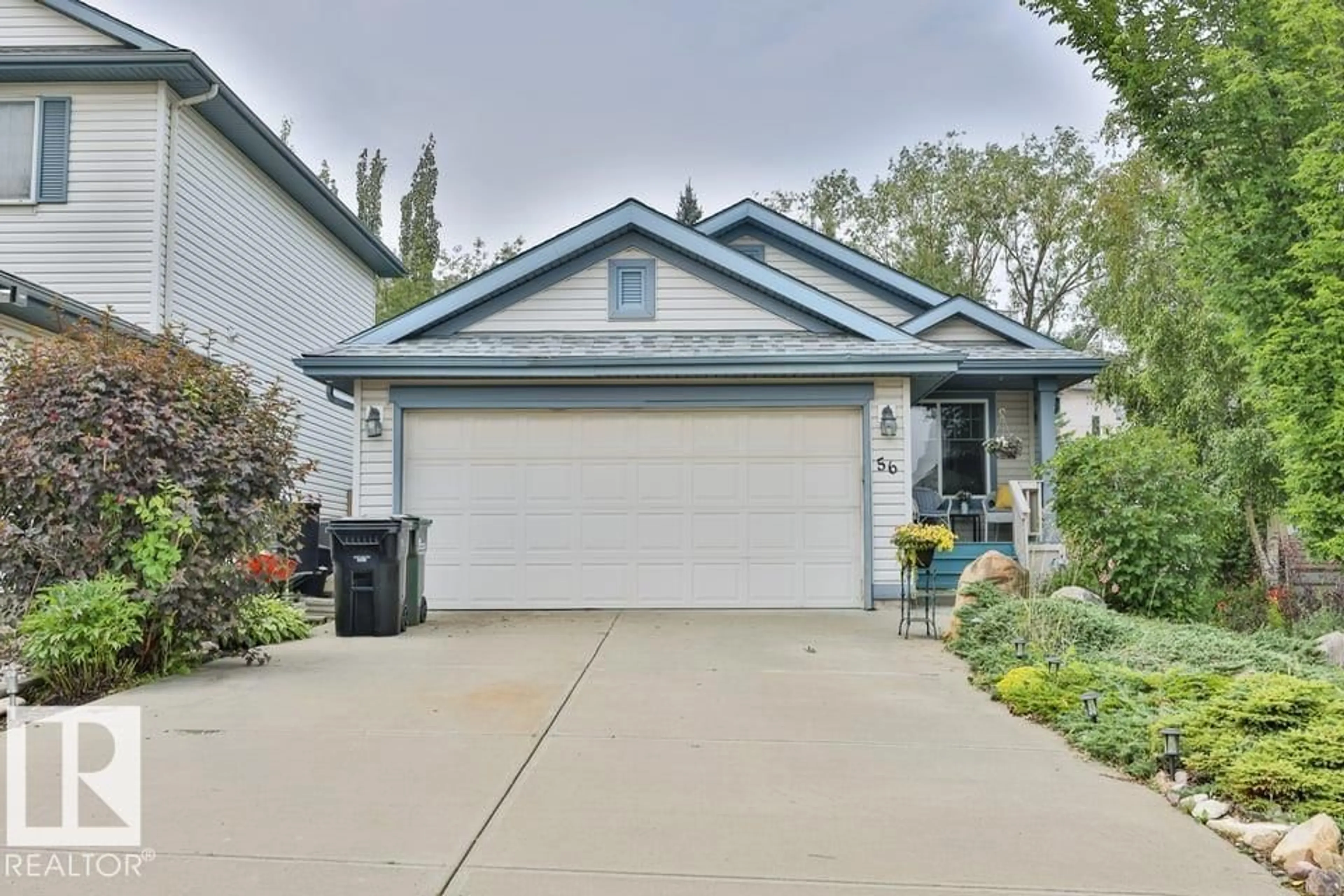 Home with vinyl exterior material, street for 56 BRIGHTON BA, Sherwood Park Alberta T8H2C3