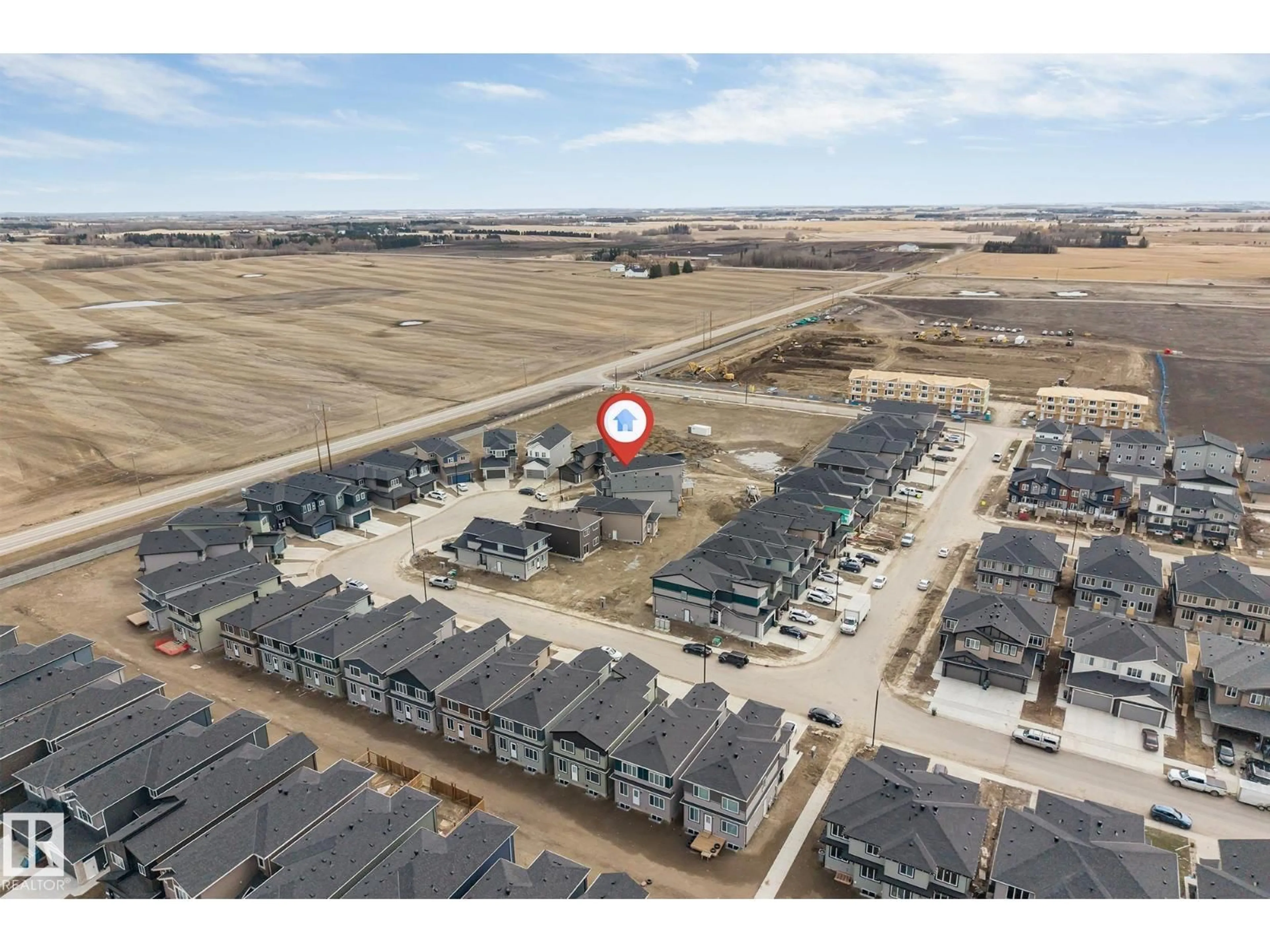 A pic from outside/outdoor area/front of a property/back of a property/a pic from drone, street for 4006 35 ST, Beaumont Alberta T4X3H3
