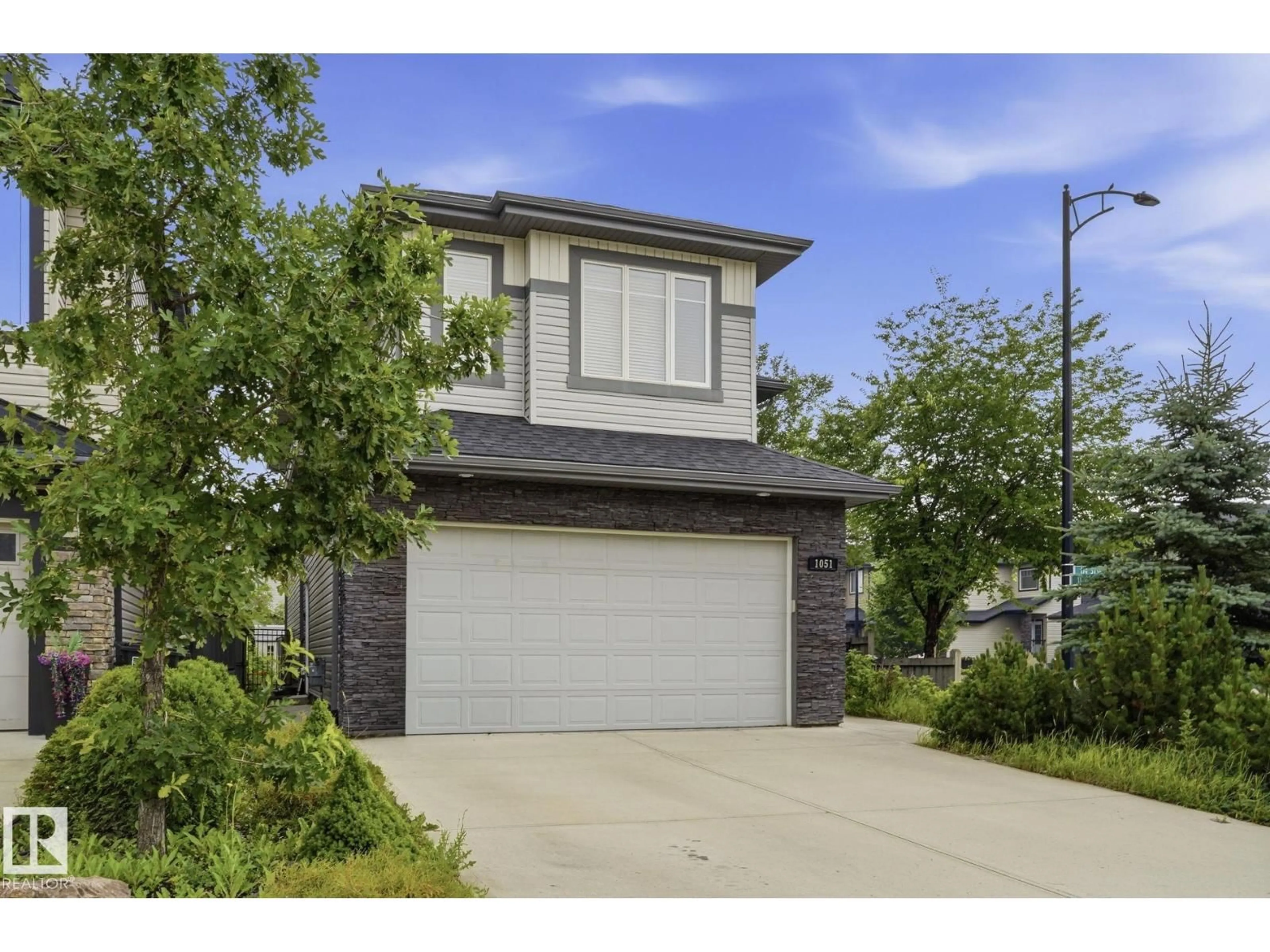 Unknown for 1051 174 ST, Edmonton Alberta T6W1Z6