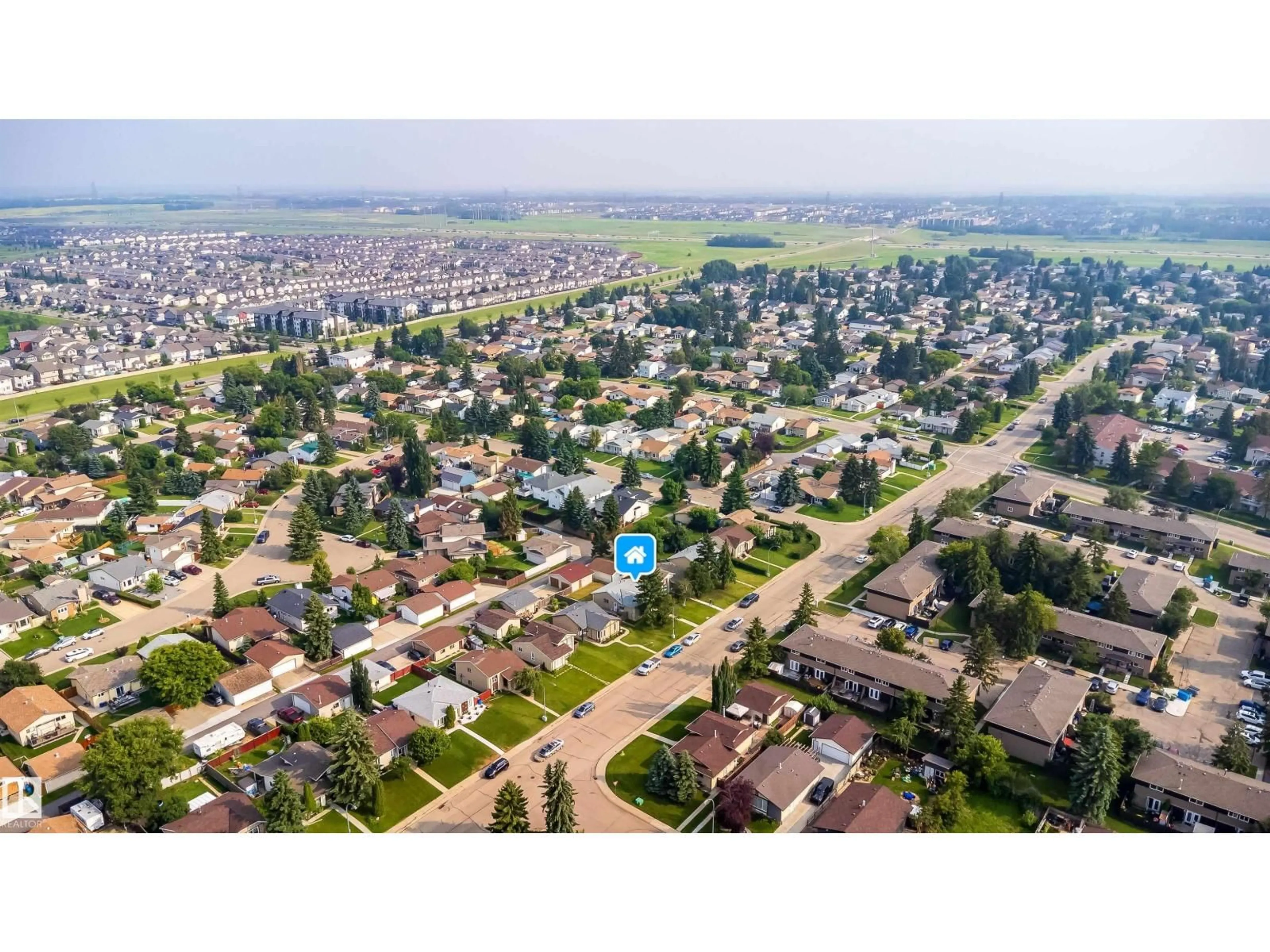 A pic from outside/outdoor area/front of a property/back of a property/a pic from drone, street for 1719 37 ST, Edmonton Alberta T6L2P6