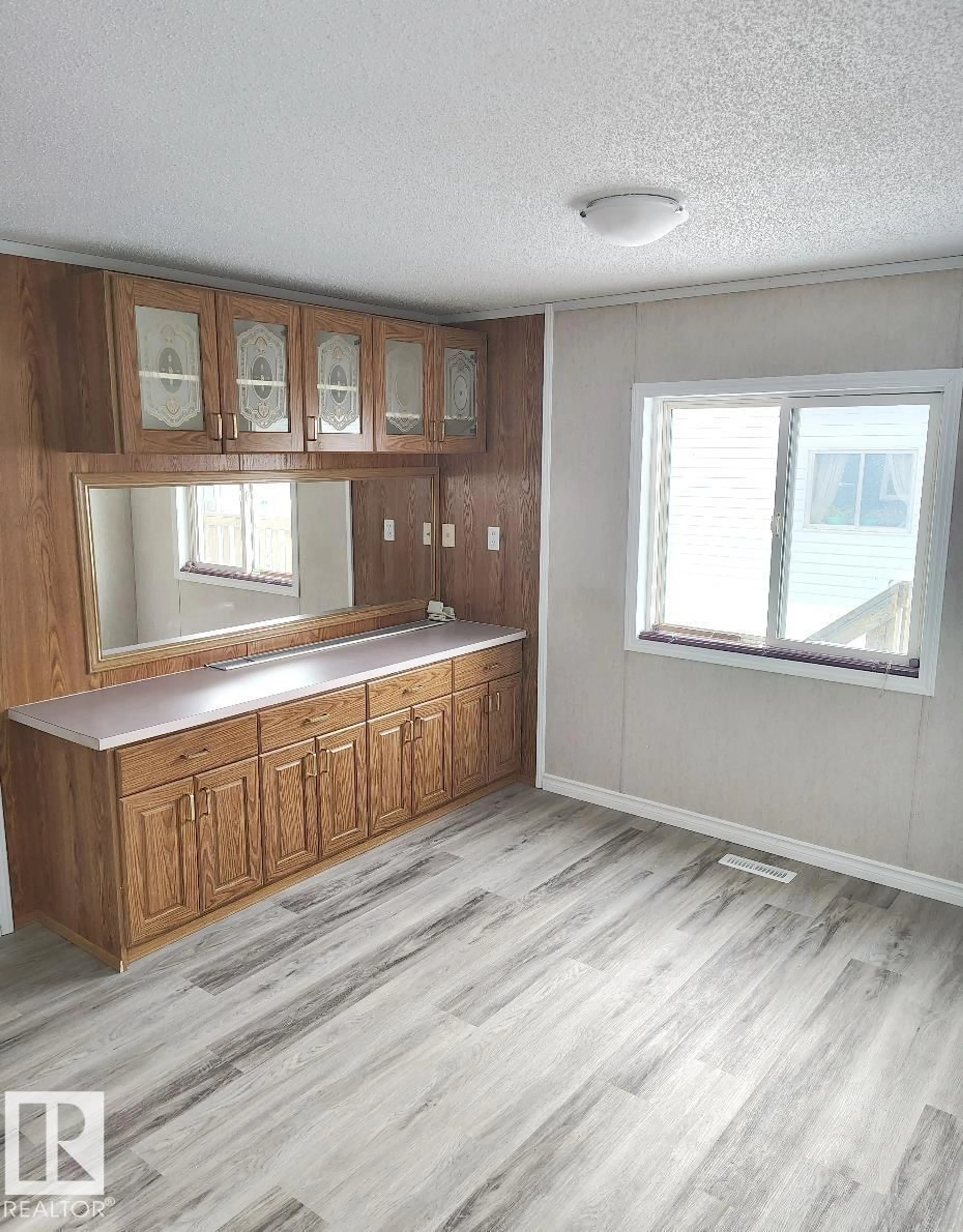 Unknown for 45 - 4819 51 AVENUE, Millet Alberta T0C1Z0