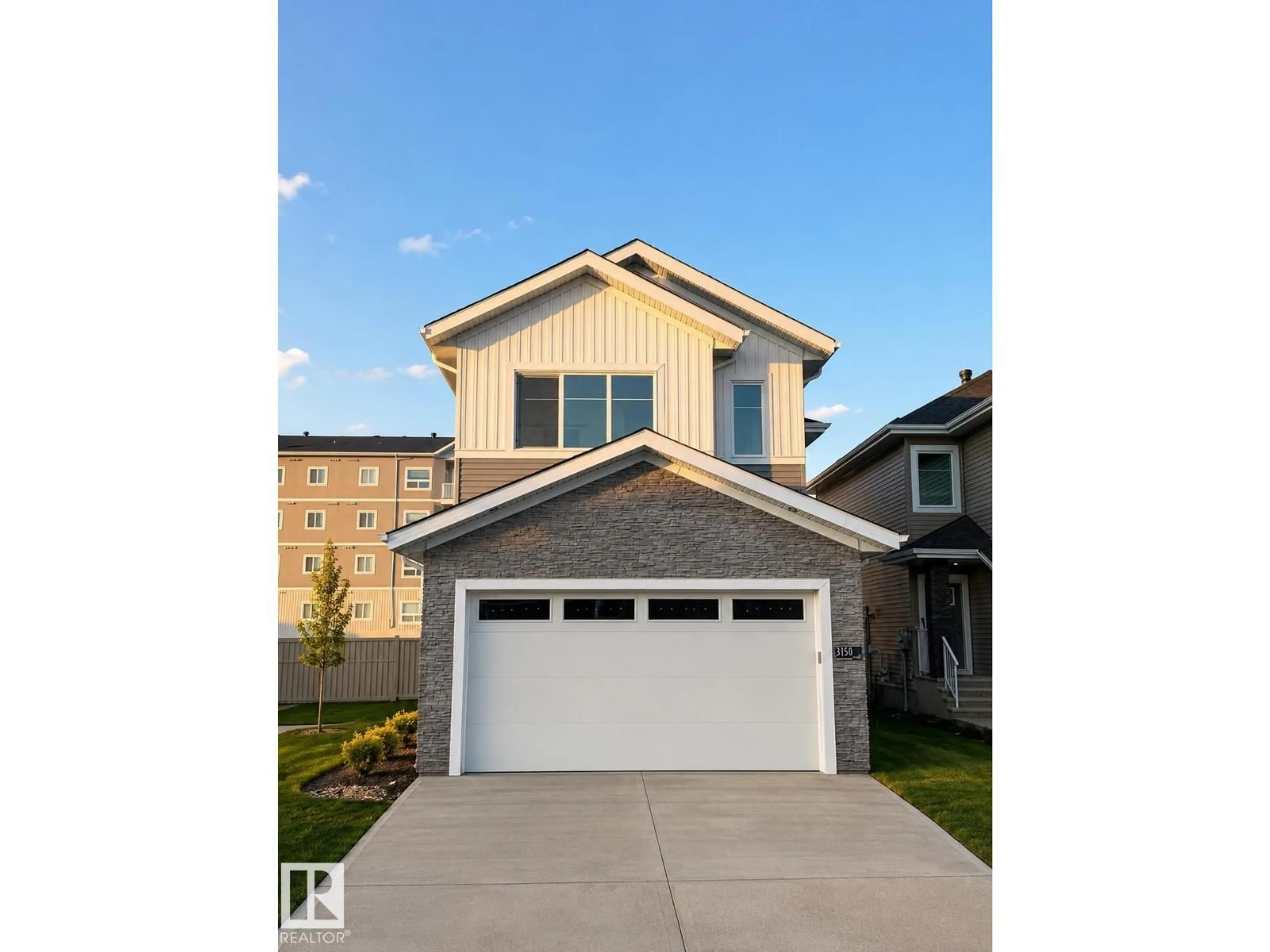 Home with vinyl exterior material, street for 3150 MAGPIE WY, Edmonton Alberta T5S0K8