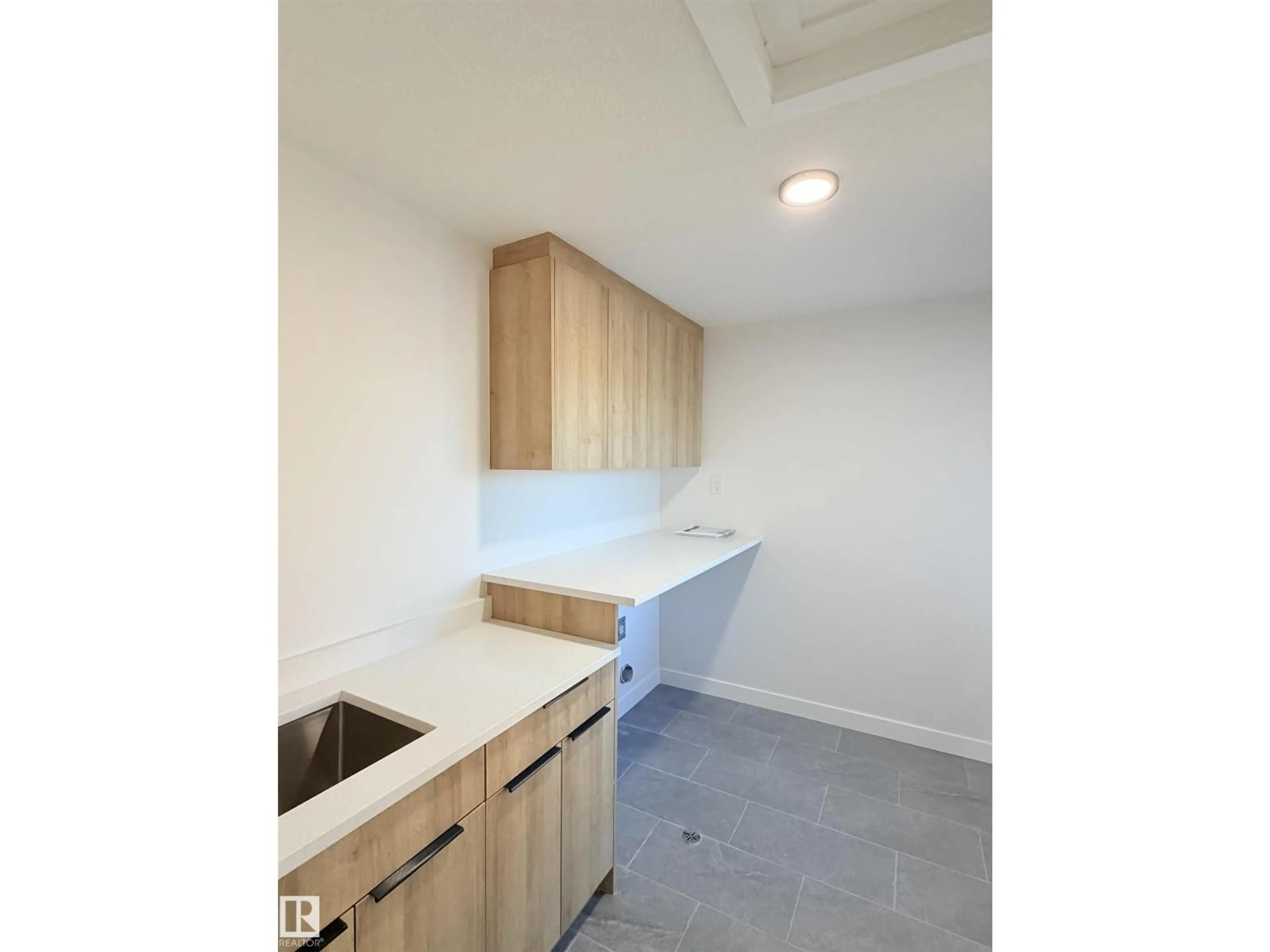 Unknown for 3150 MAGPIE WY, Edmonton Alberta T5S0K8