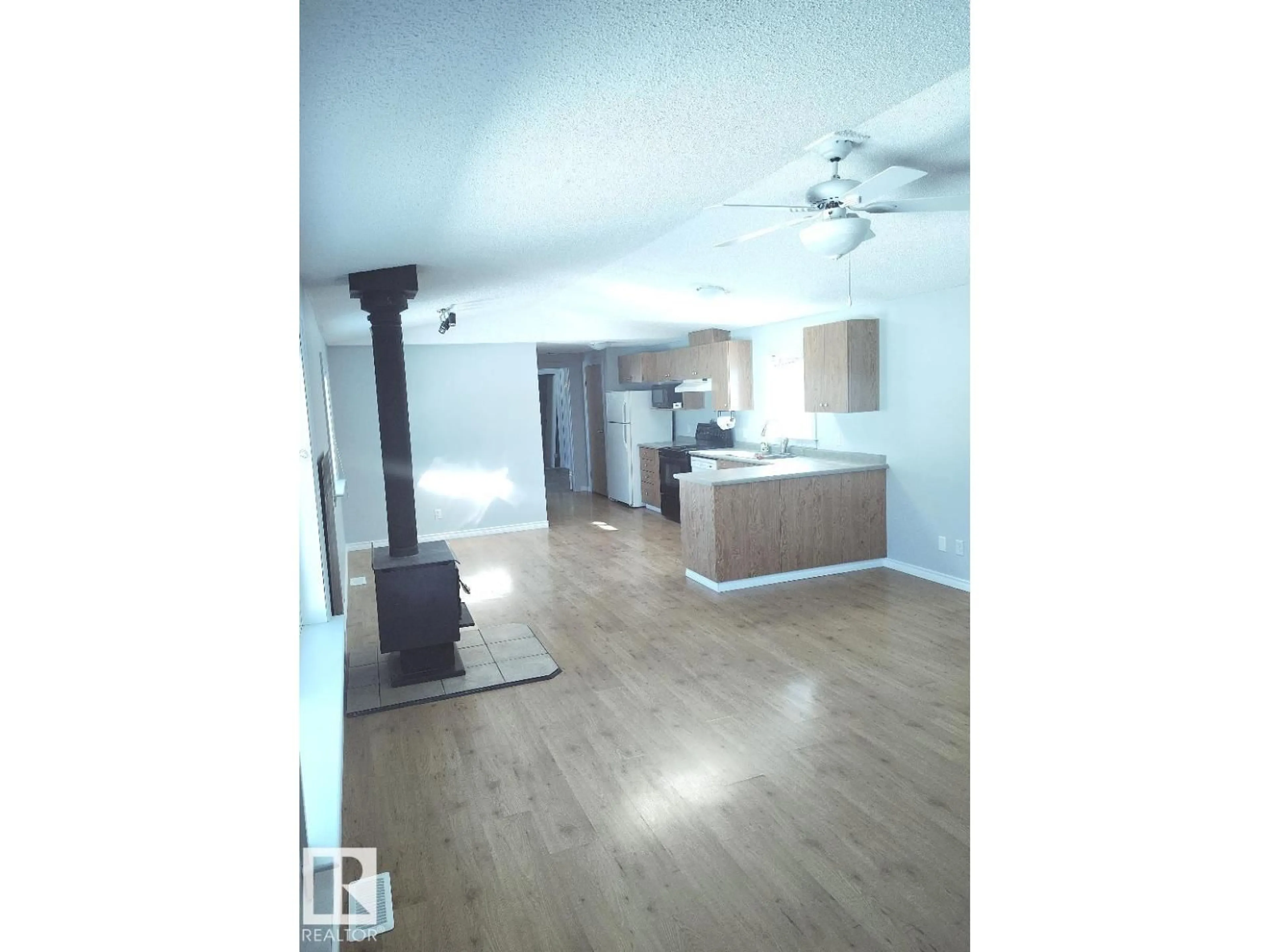 A pic of a room for 42 MIDLAND ROAD, Millet Alberta T0C1Z0