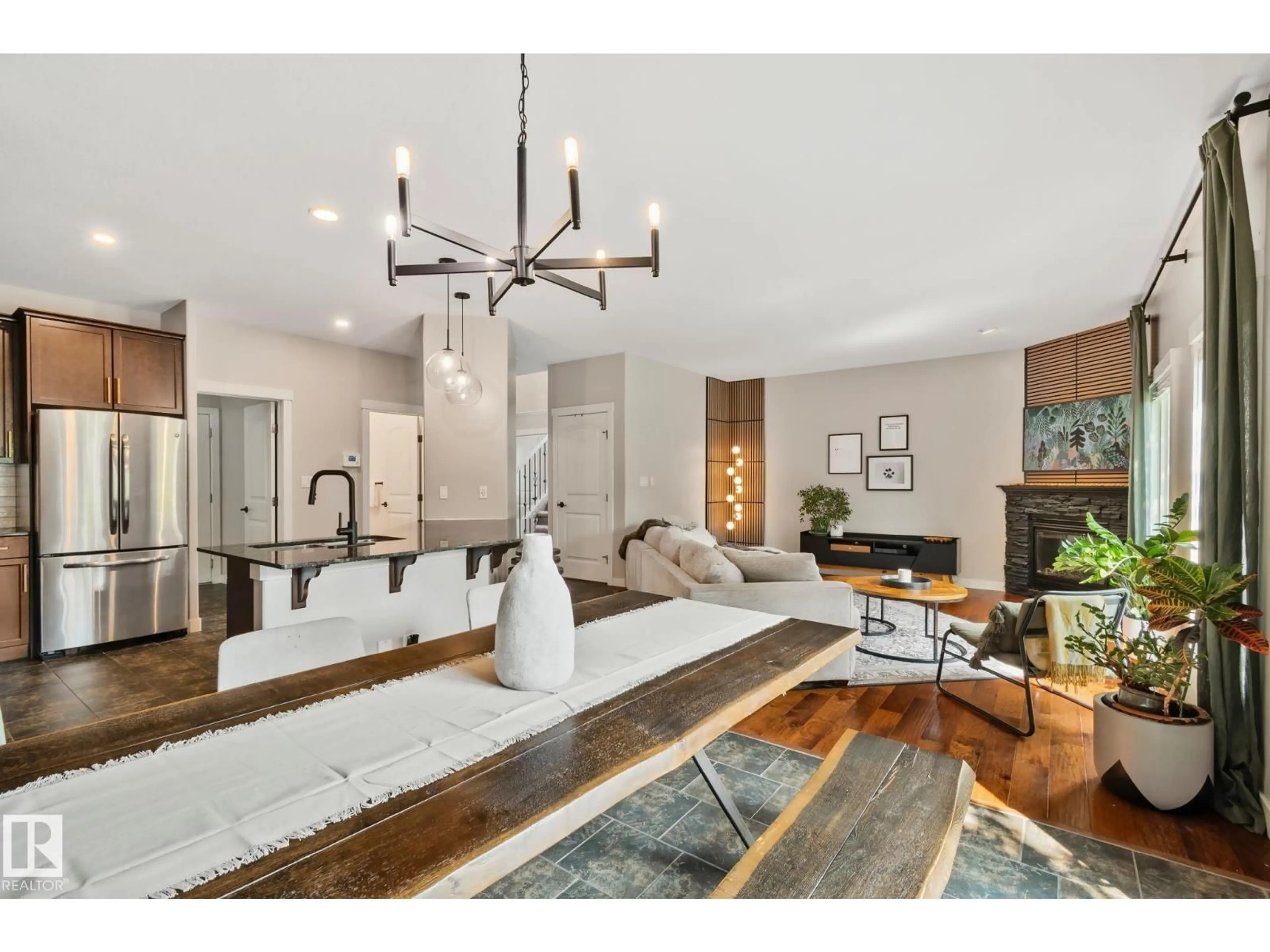 Open concept kitchen, unknown for SW - 1615 WATES CL, Edmonton Alberta T6W0X5