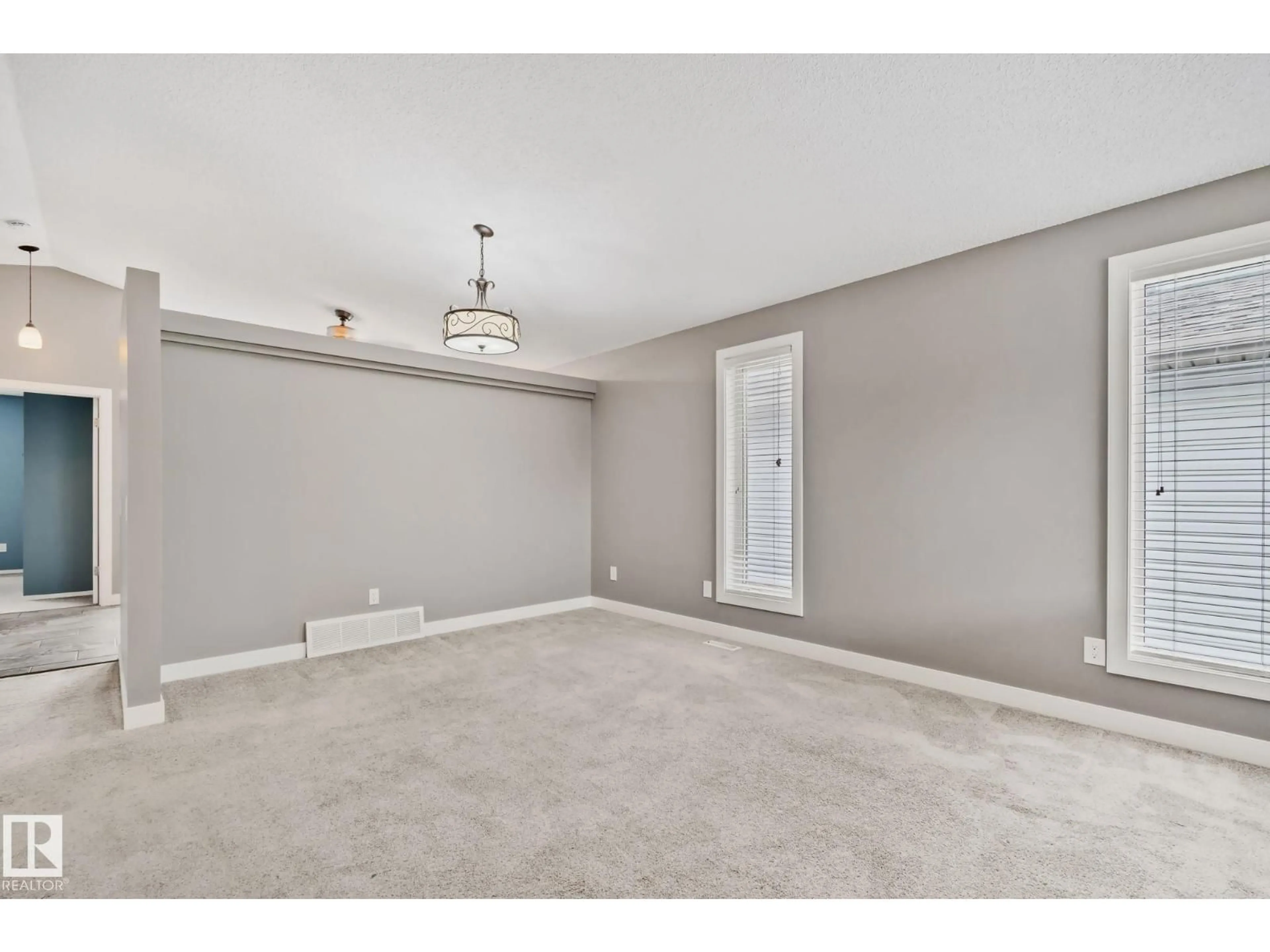 A pic of a room for 867 BLACKLOCK WY, Edmonton Alberta T6W1C4
