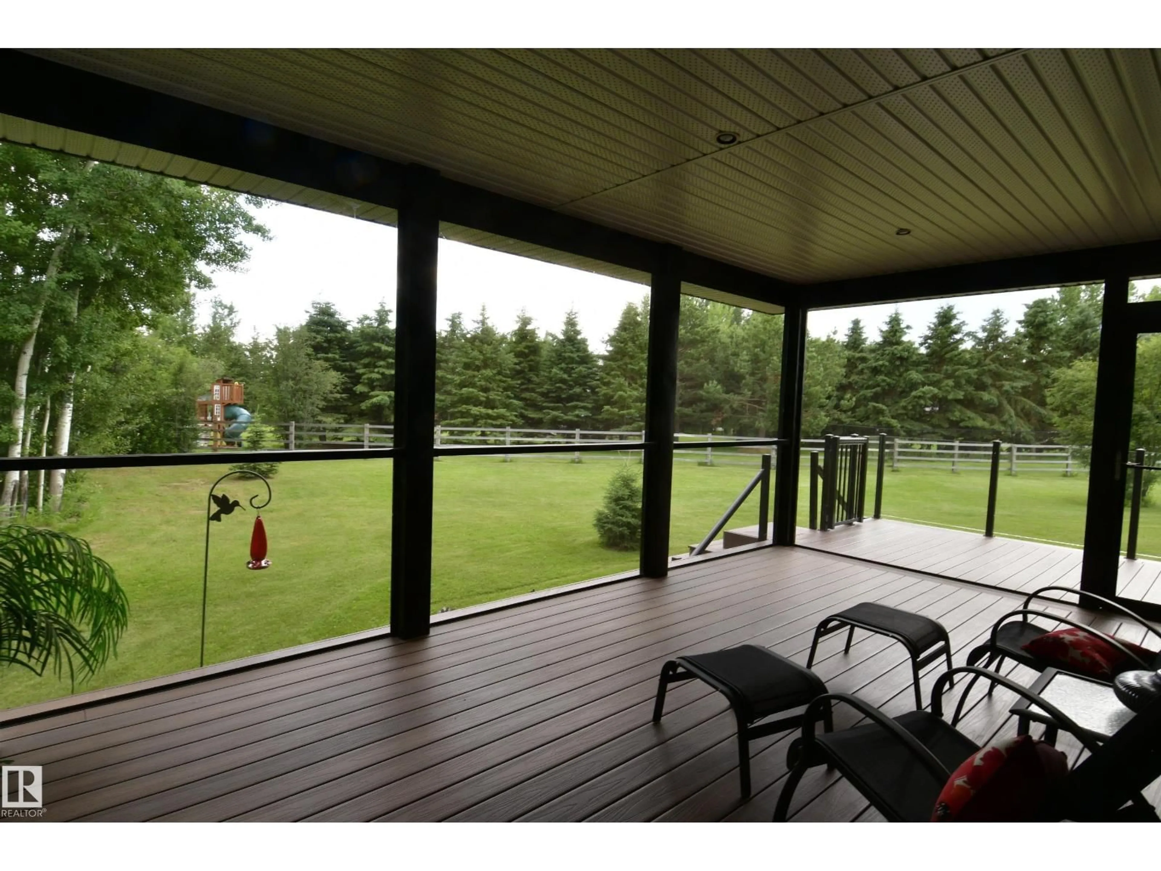 Patio, unknown for 90 47411 RGE RD 14, Rural Leduc County Alberta T0C2P0