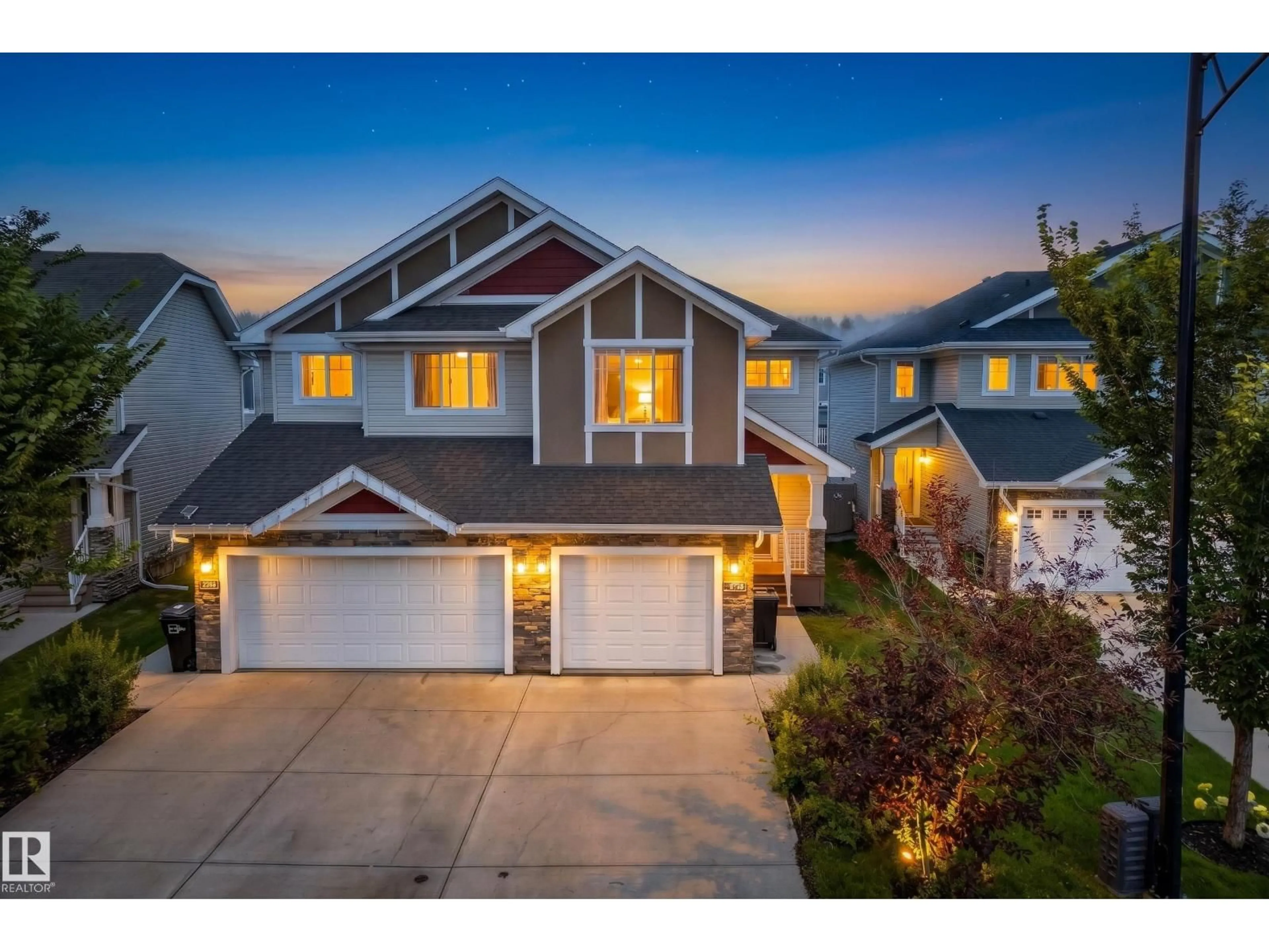 A pic from outside/outdoor area/front of a property/back of a property/a pic from drone, street for 2730 SPARROW PL, Edmonton Alberta T5S0J6