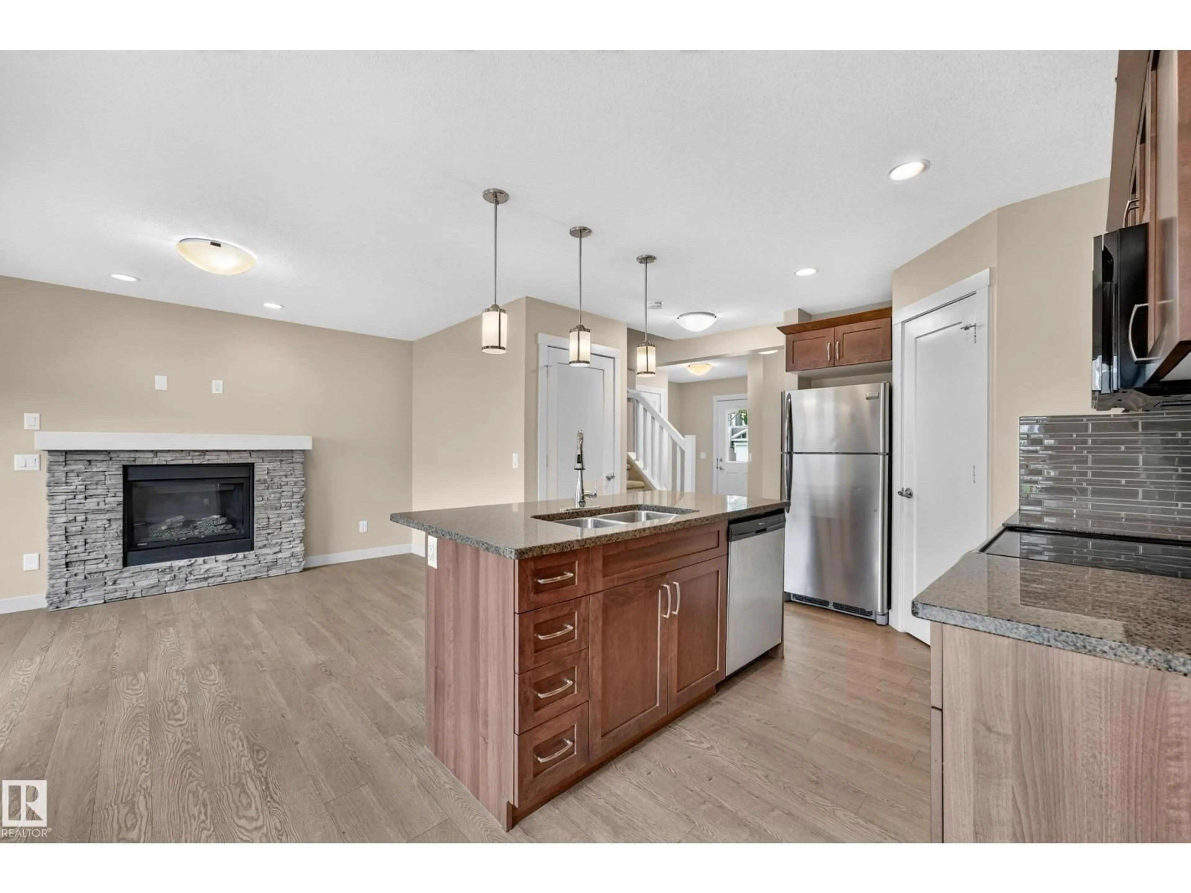 Open concept kitchen, unknown for 2730 SPARROW PL, Edmonton Alberta T5S0J6