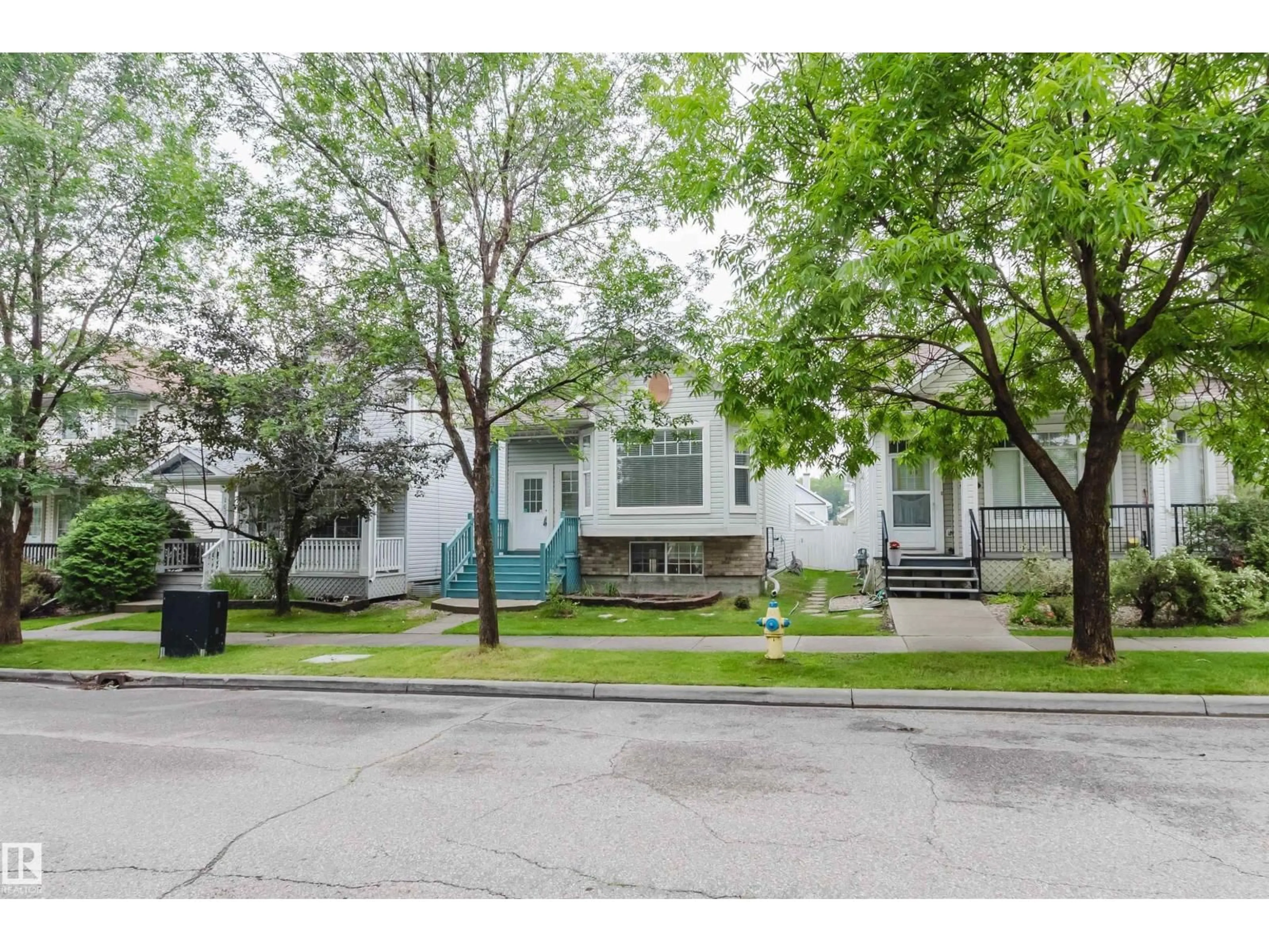 Unknown for NW - 1694 TOMPKINS WD, Edmonton Alberta T6R2Y4