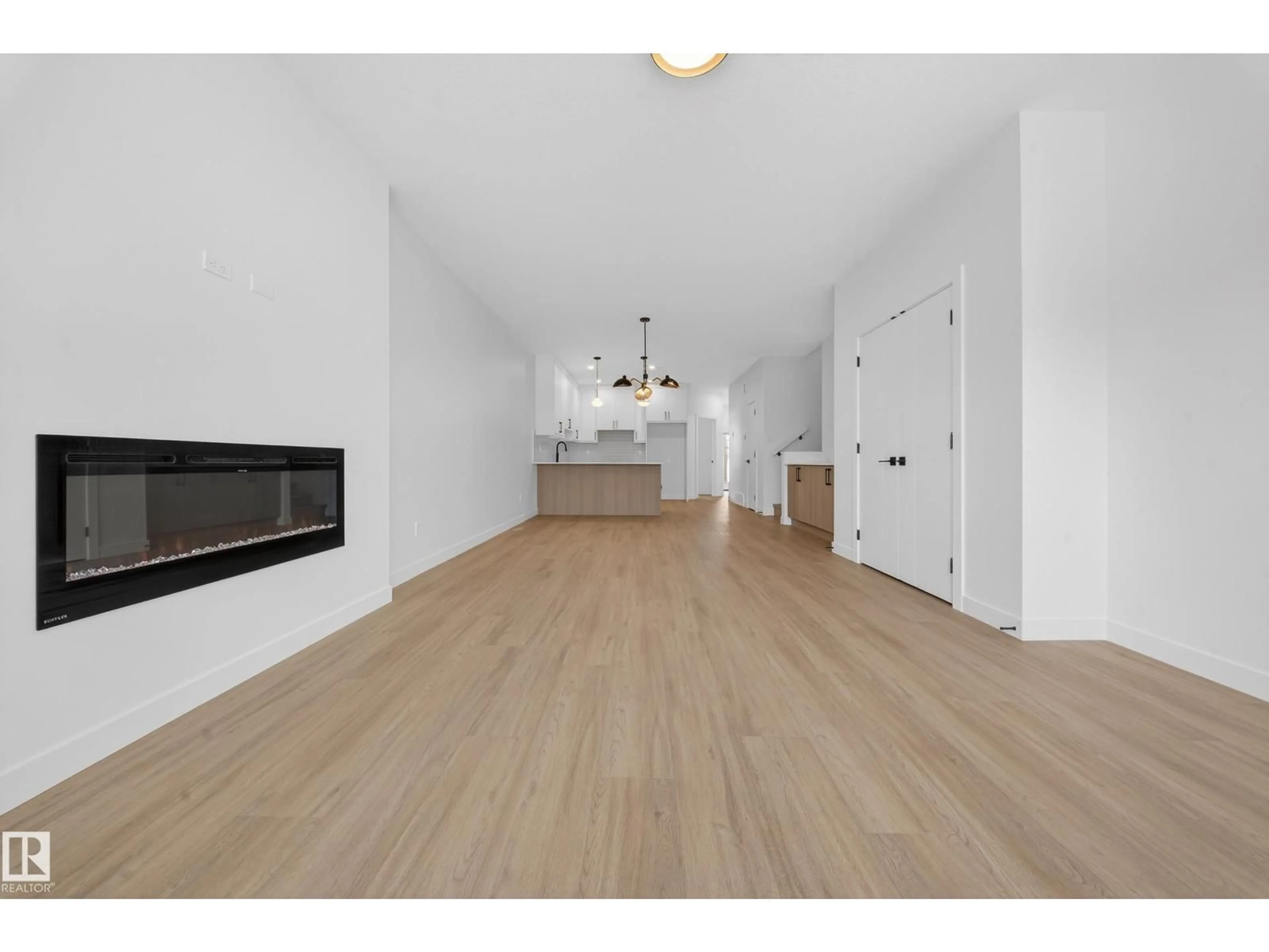 Unknown for 3734 ERLANGER DR, Edmonton Alberta T6M3G5
