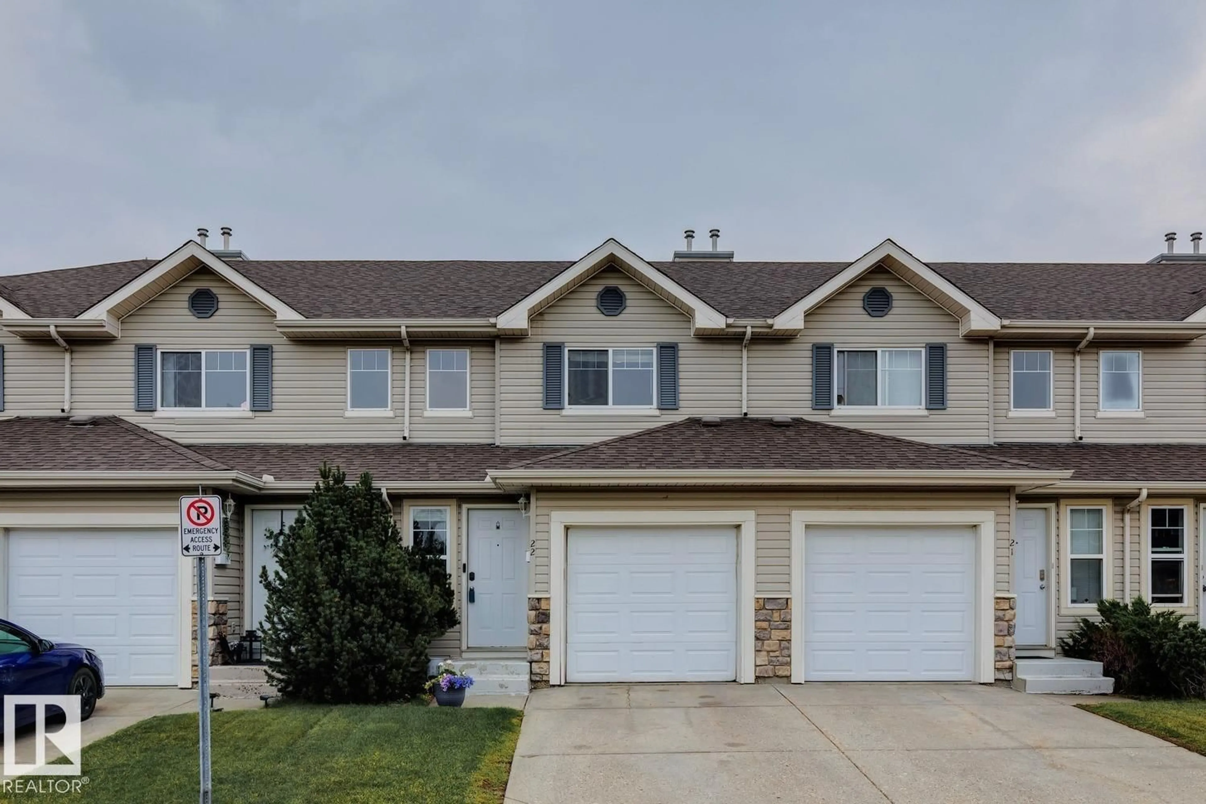 Home with vinyl exterior material, street for #22 - 230 EDWARDS DR, Edmonton Alberta T6X1G7
