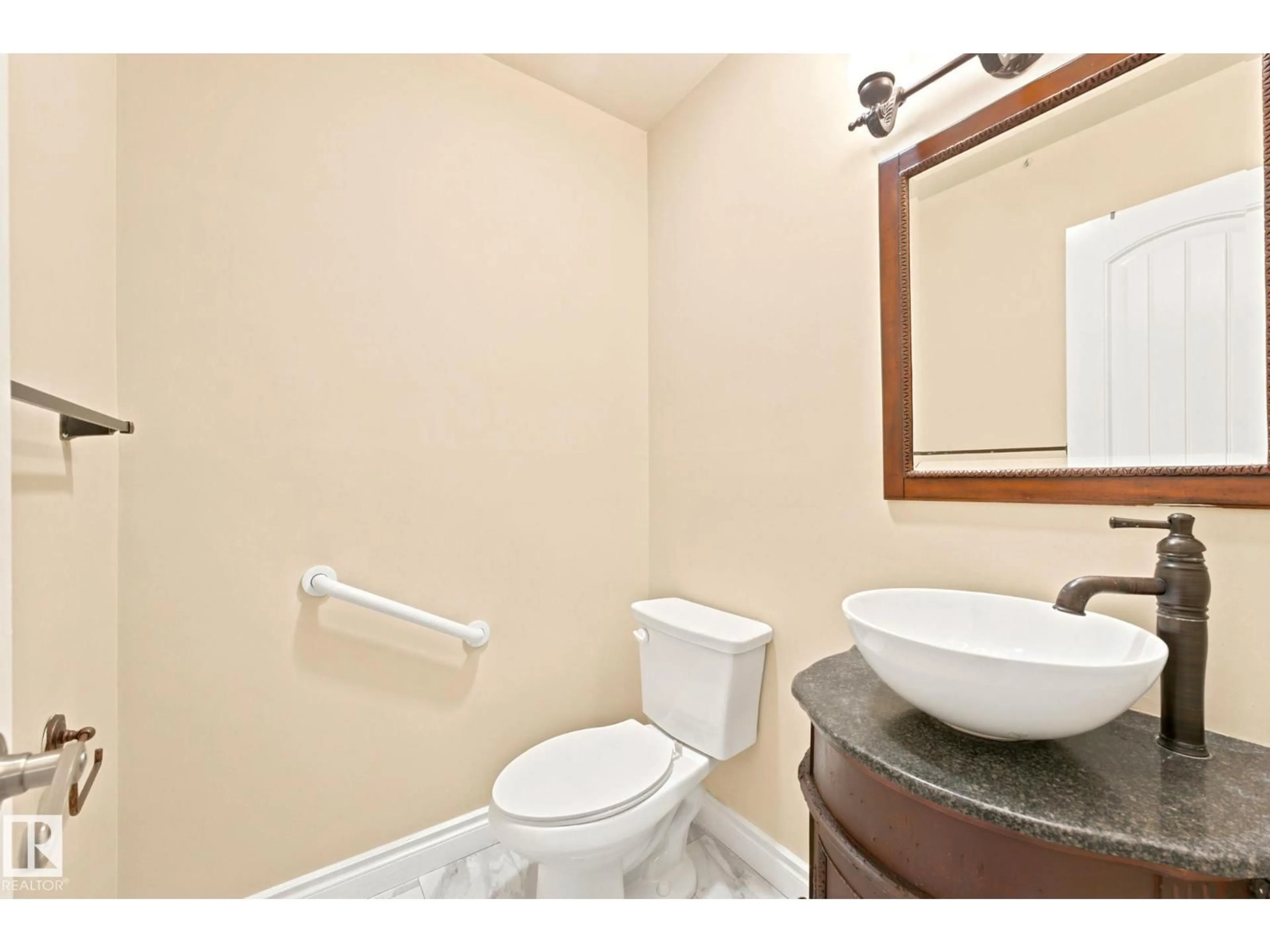 Standard bathroom, ceramic/tile floor for #41 - 4707 126 AV, Edmonton Alberta T5A4K4