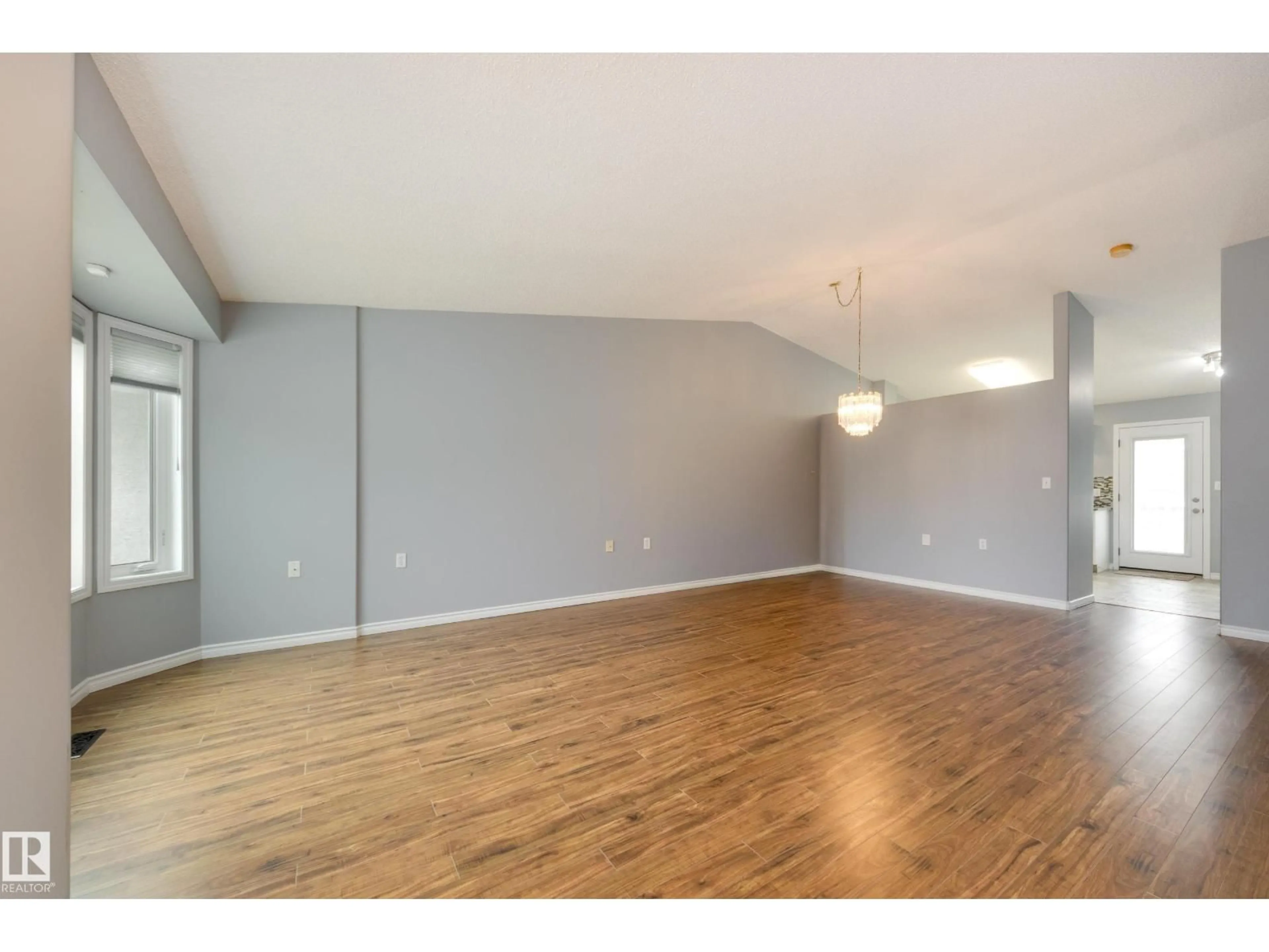 A pic of a room for 6558 158 AV, Edmonton Alberta T5Y2S7
