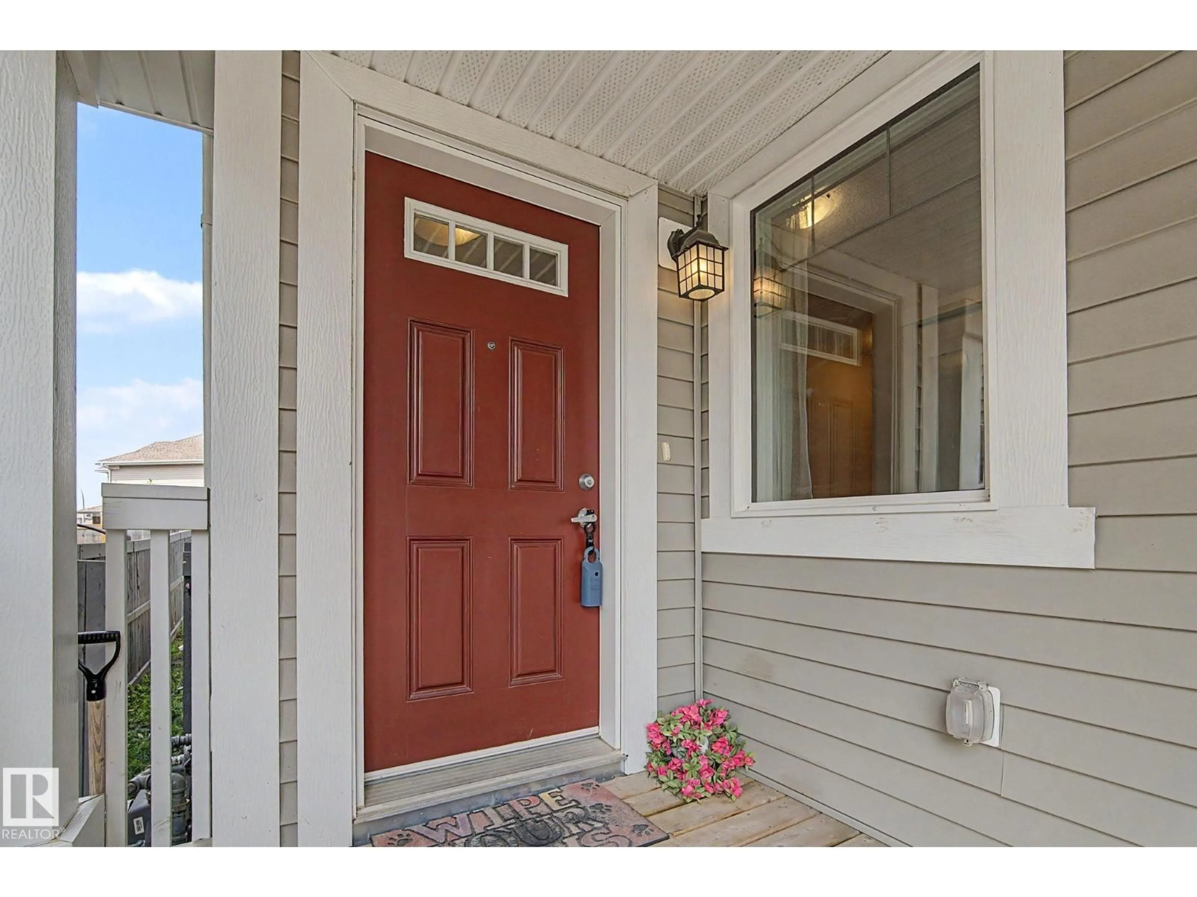 Indoor entryway for NW - 17304 73 ST, Edmonton Alberta T5Z0L3
