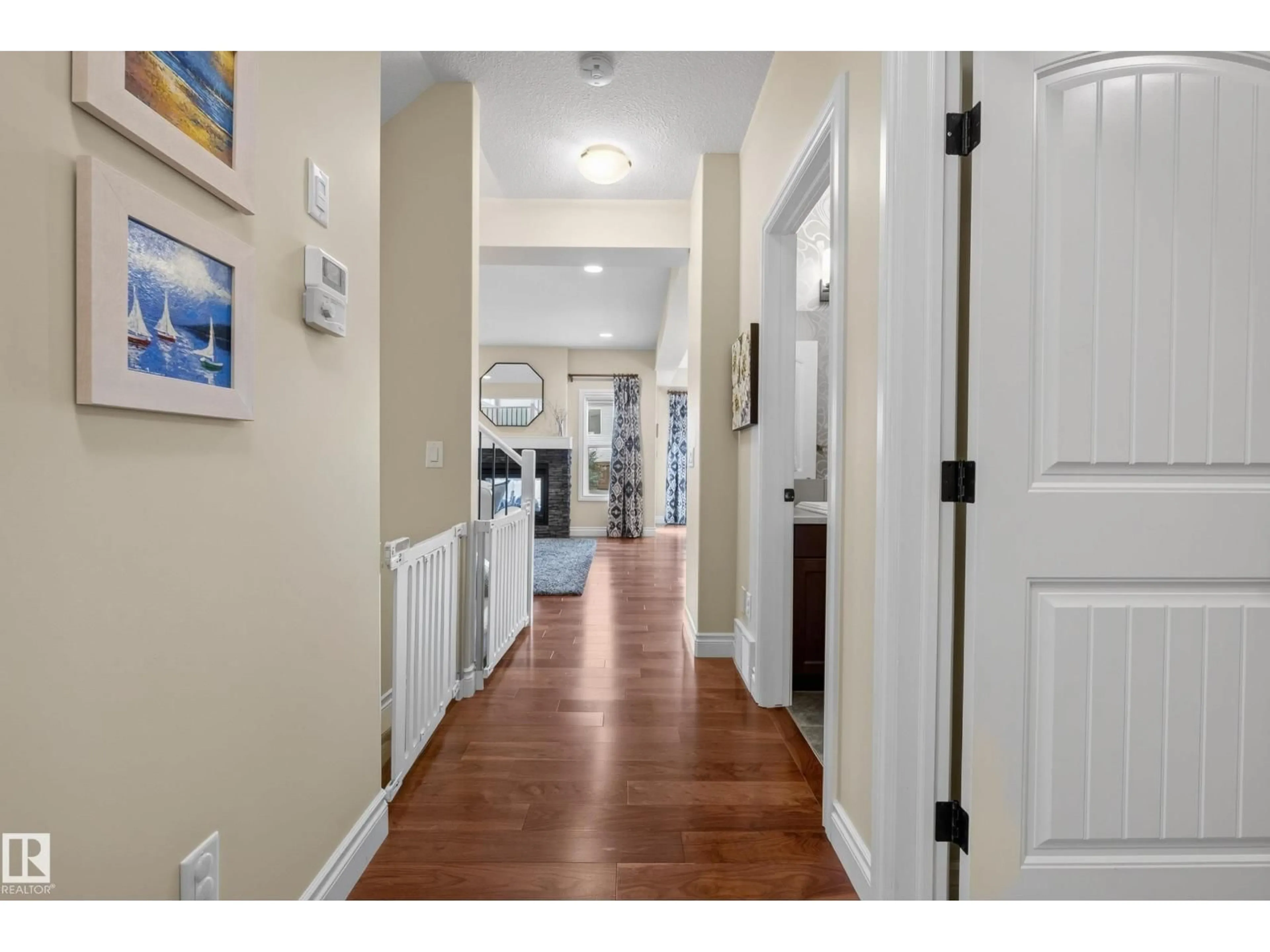 Indoor entryway for 17163 47 ST, Edmonton Alberta T5Y3P4