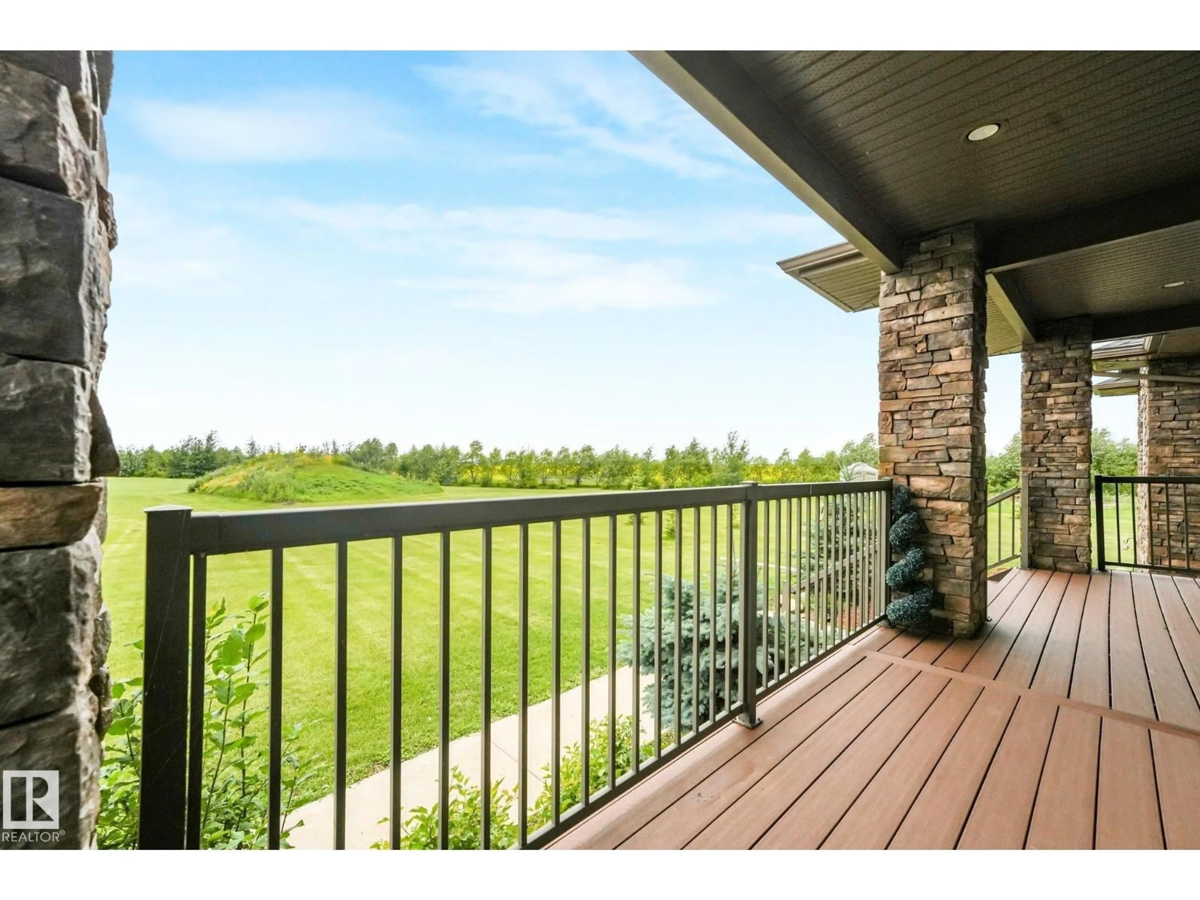 Patio, water/lake/river/ocean view for 524 - 14224 T, Rural Minburn County Alberta T9C0A4