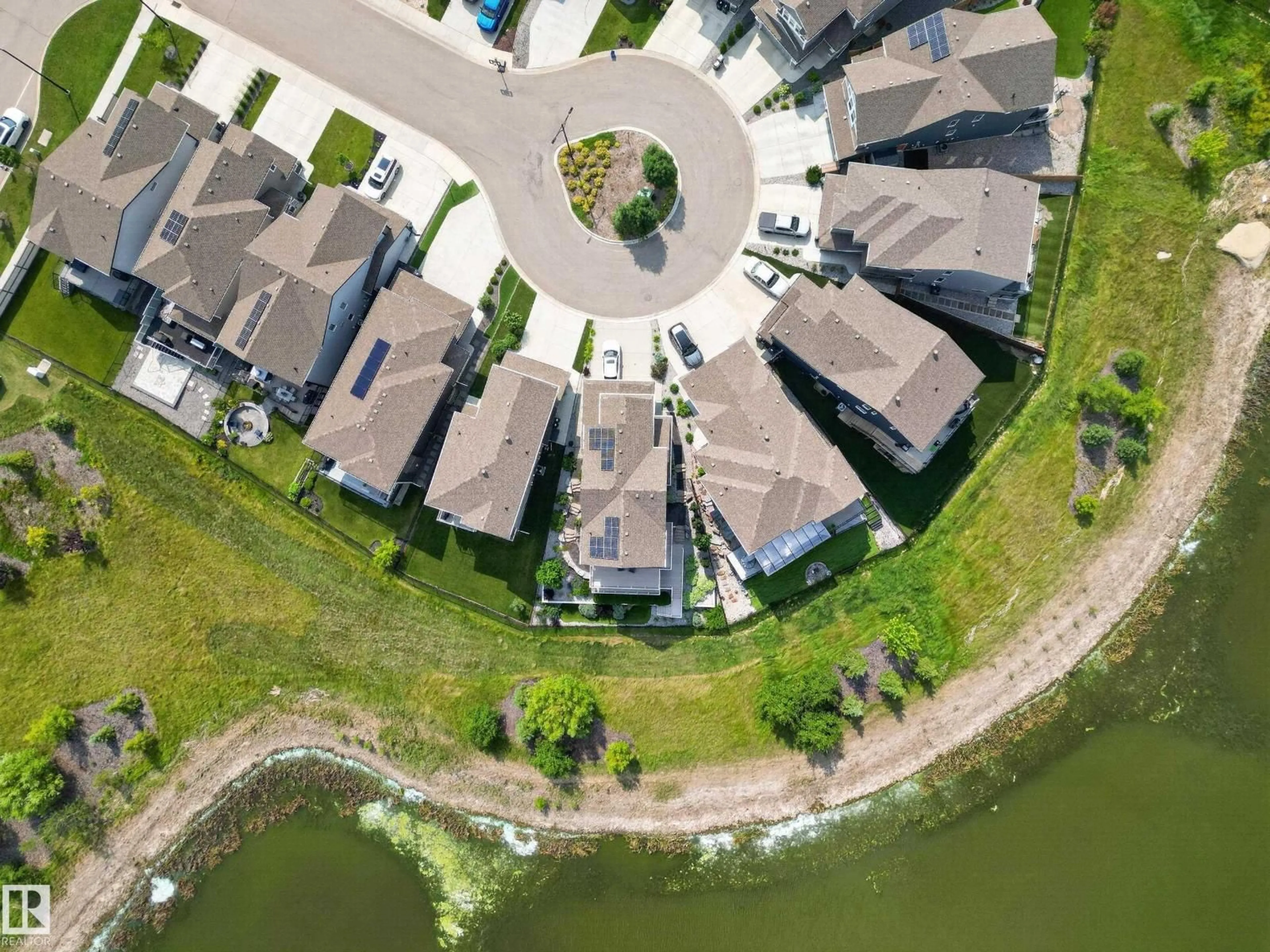 A pic from outside/outdoor area/front of a property/back of a property/a pic from drone, water/lake/river/ocean view for 21 SAPPHIRE CV, Sherwood Park Alberta T8H1Z8