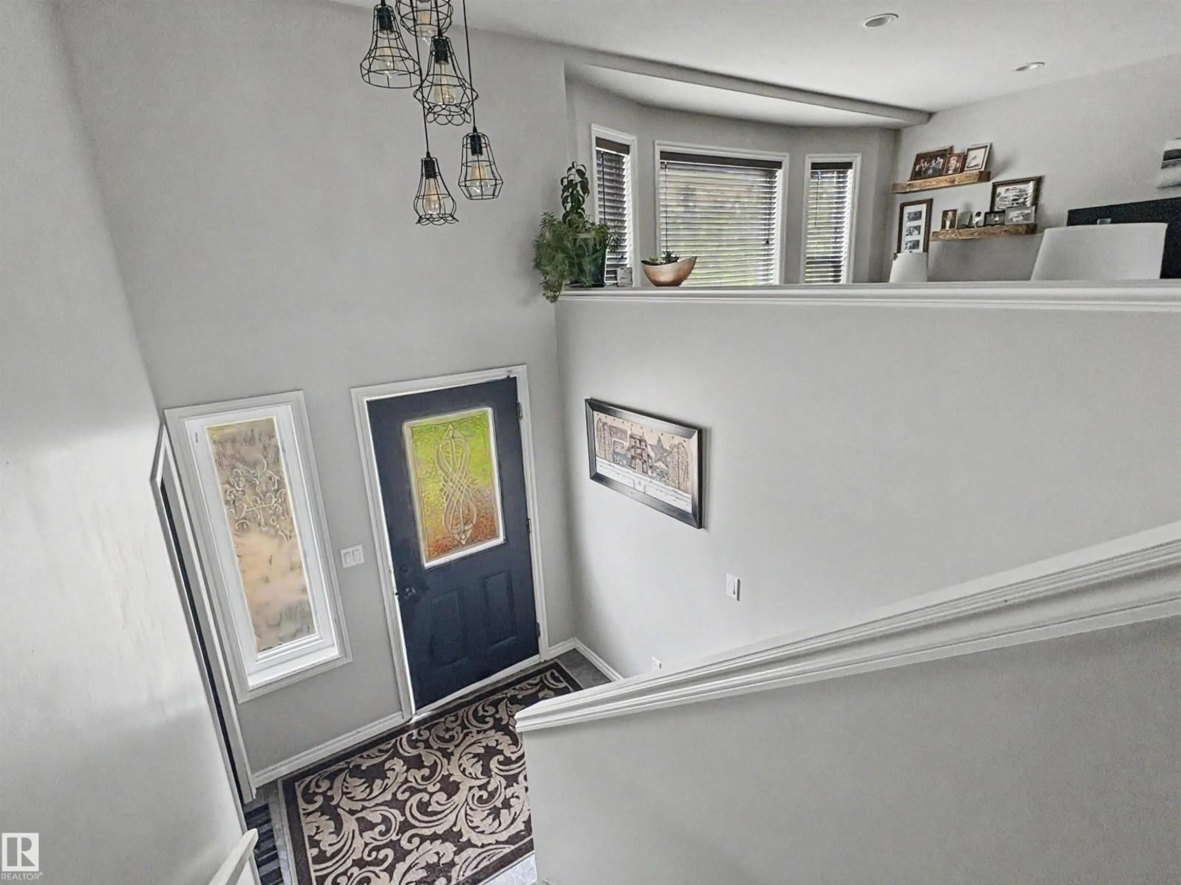 Indoor entryway for 405 46410 TWP RD 610, Rural Bonnyville M.D. Alberta T9N2H1