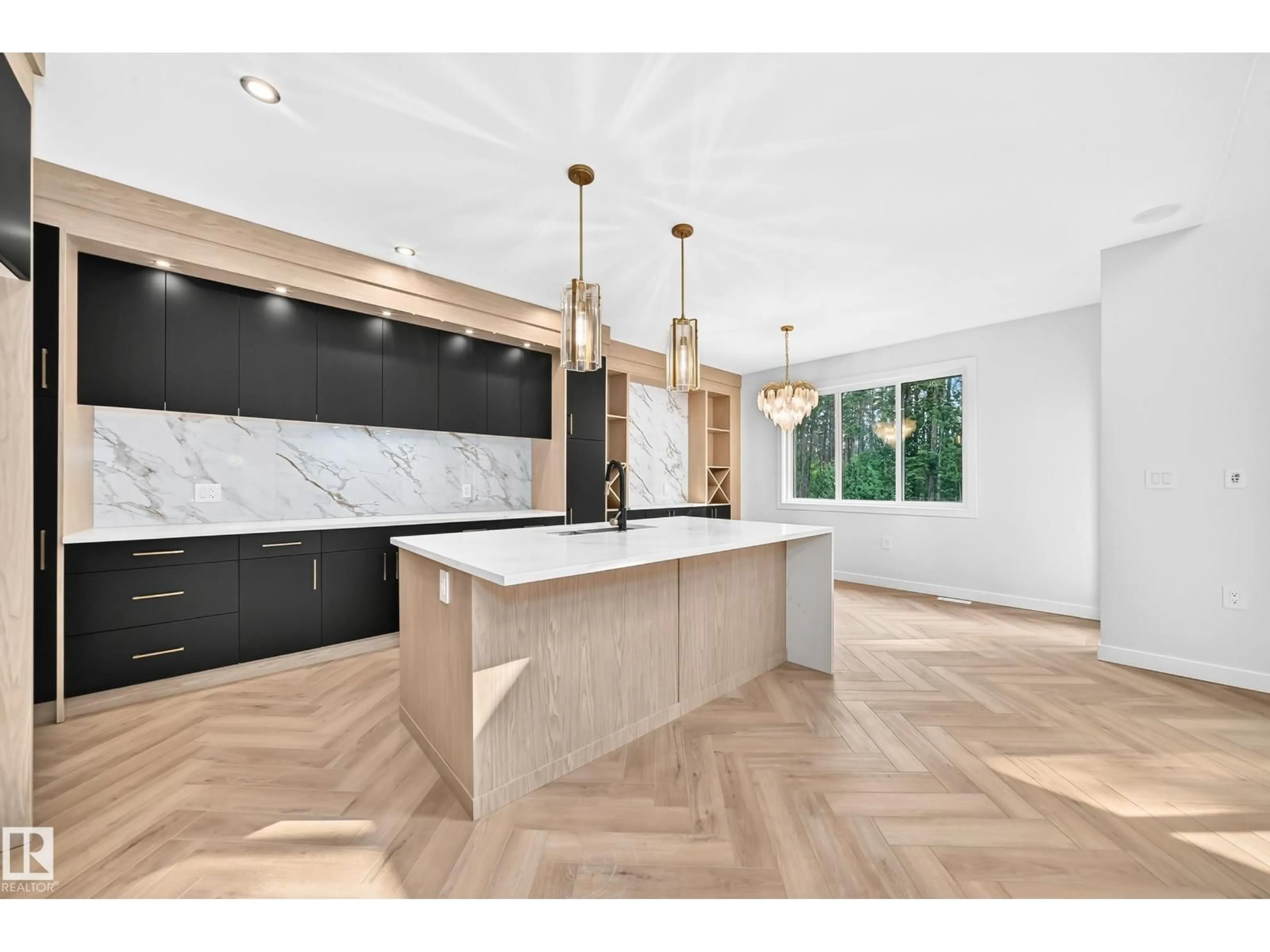 Open concept kitchen, unknown for 55 MEADOWGROVE LN, Spruce Grove Alberta T7X0W2