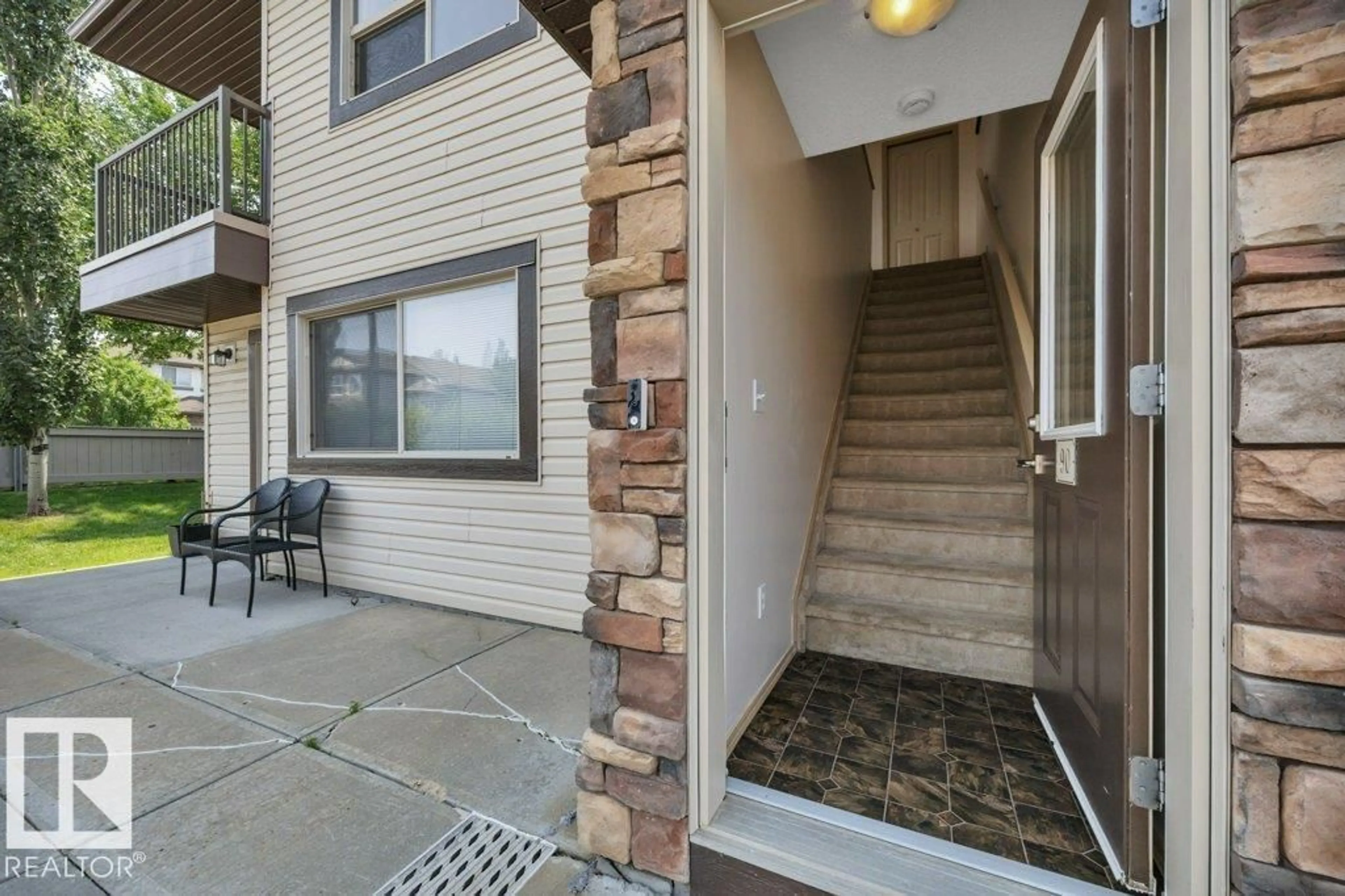 Patio, street for #90 - 604 62 ST, Edmonton Alberta T6X0K4
