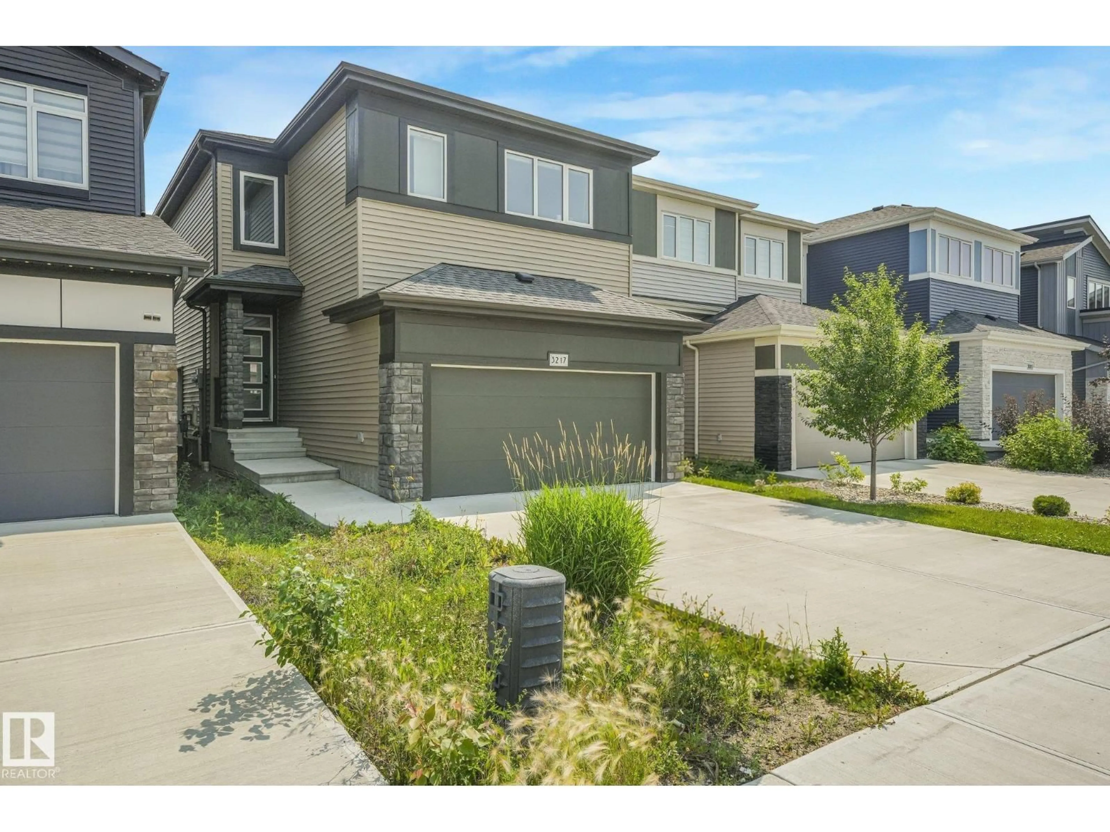 Unknown for 3217 KULAY WY, Edmonton Alberta T6W2J7