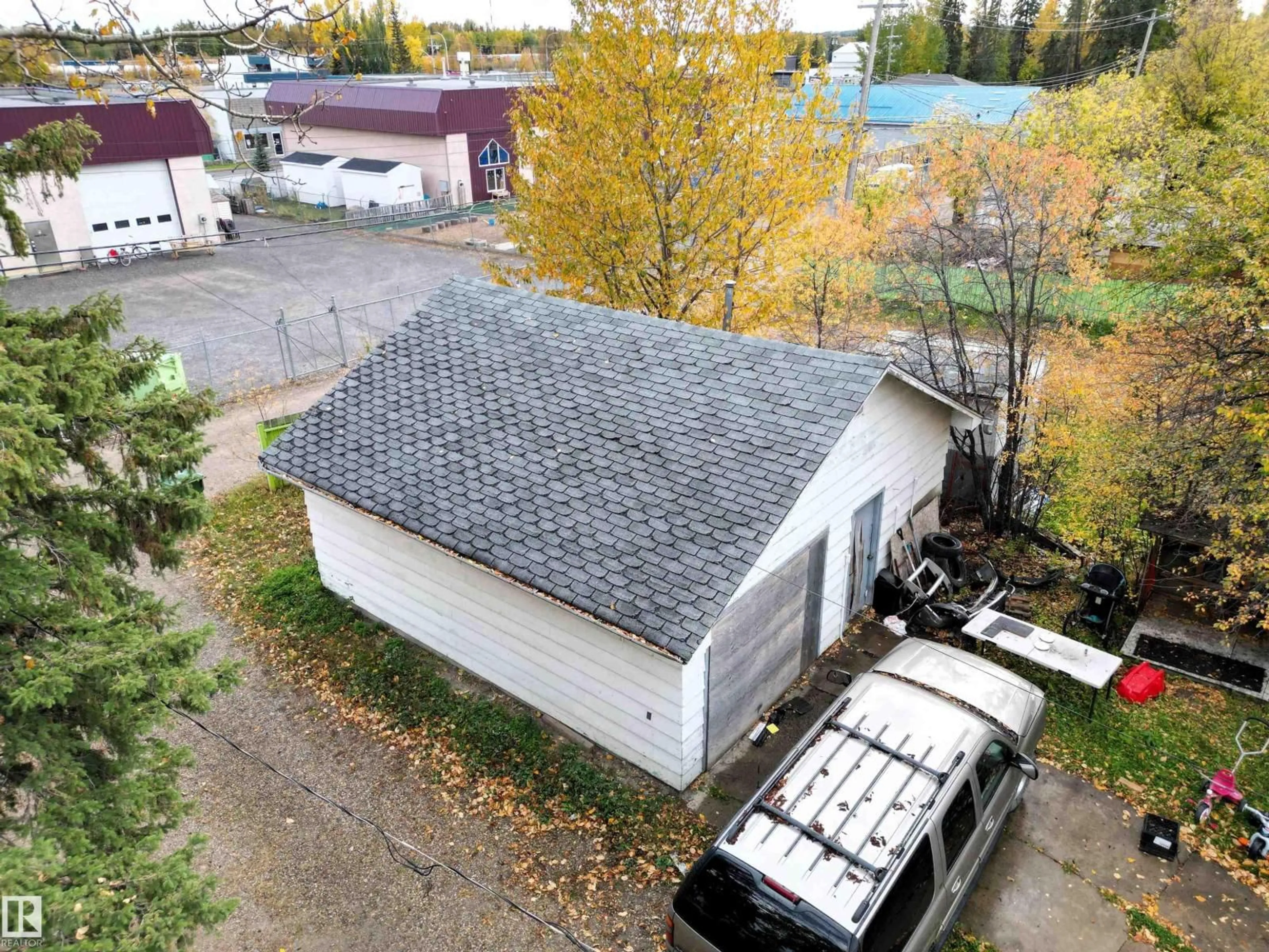 A pic from outside/outdoor area/front of a property/back of a property/a pic from drone, unknown for 4619 4 AVENUE, Edson Alberta T7E1T8