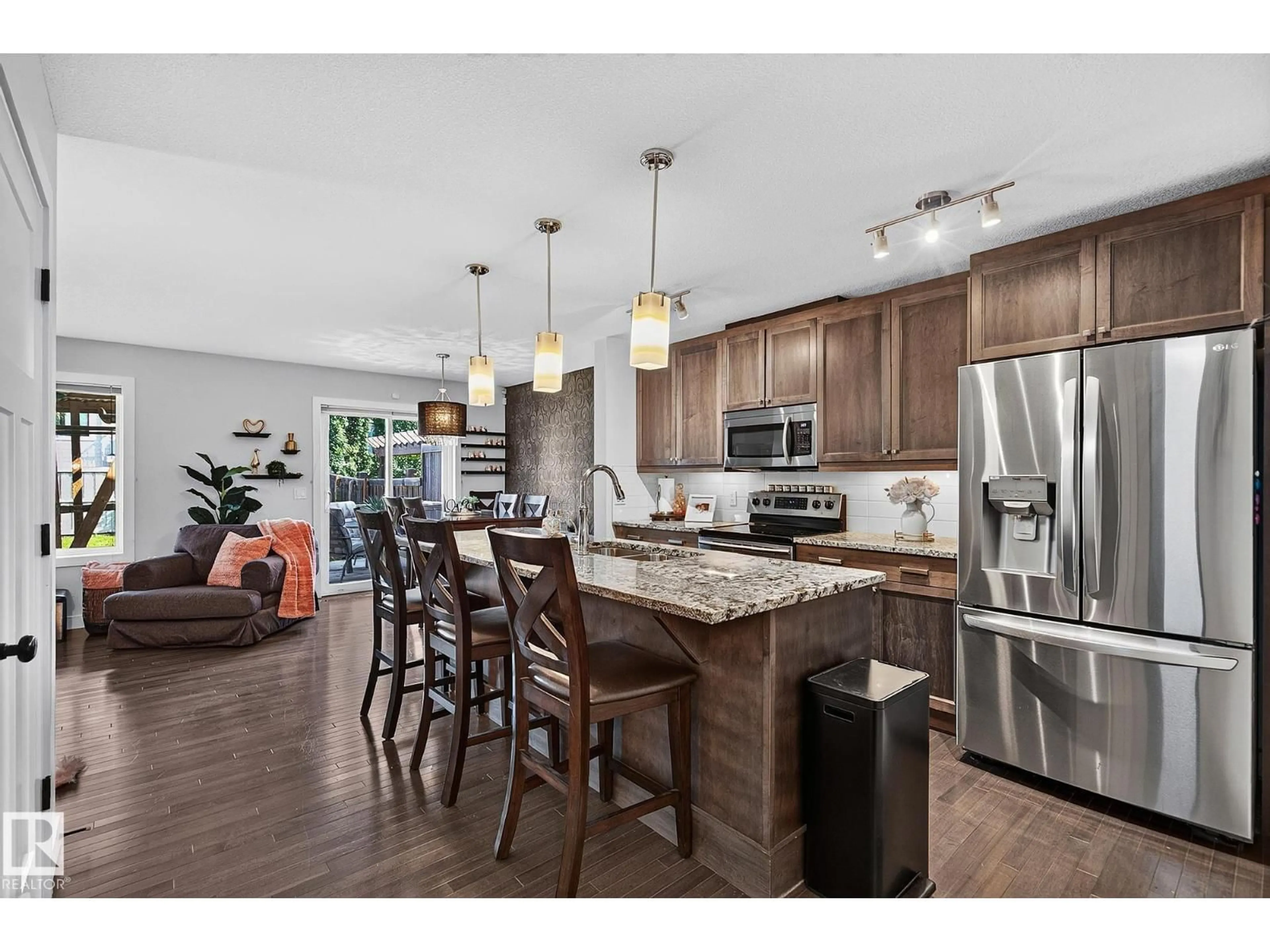 Open concept kitchen, unknown for 6642 CARDINAL RD, Edmonton Alberta T6W1Y8
