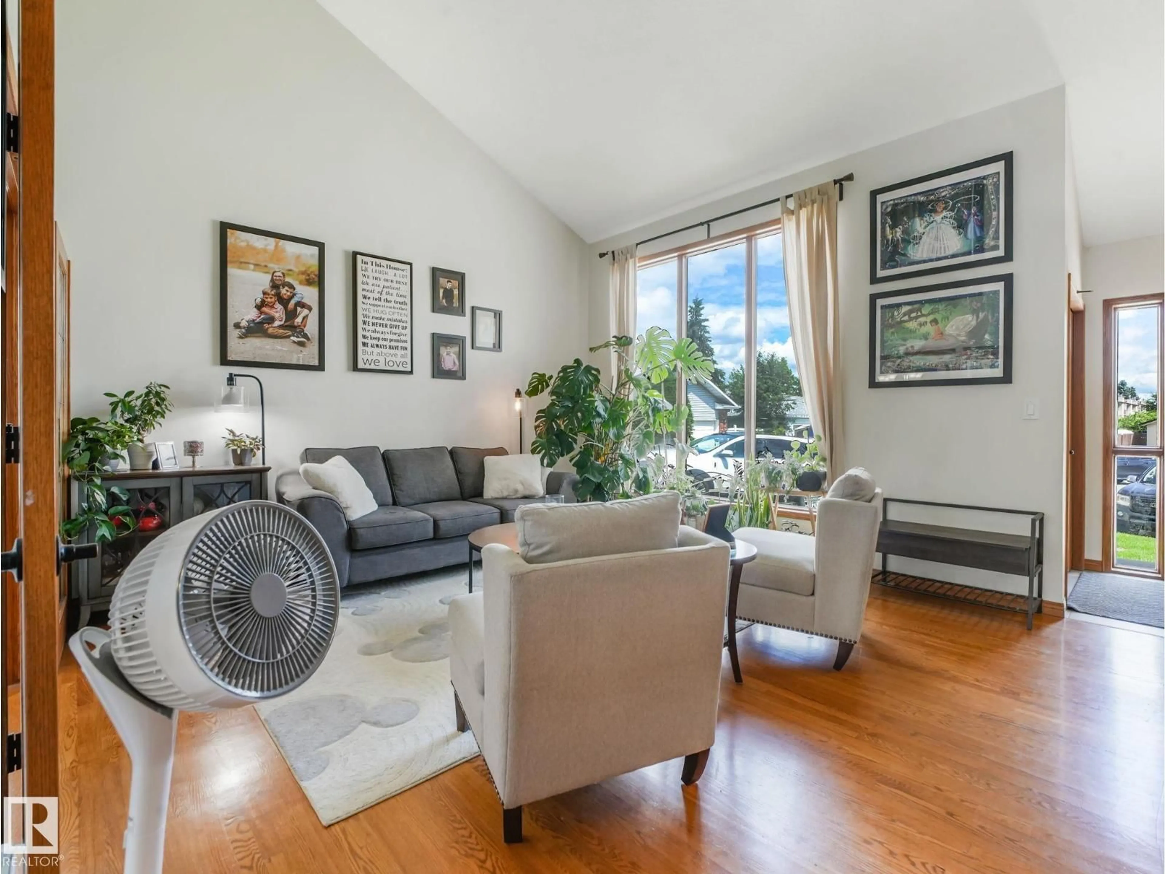 Living room with furniture, unknown for 2824 37 ST, Edmonton Alberta T6L6G4