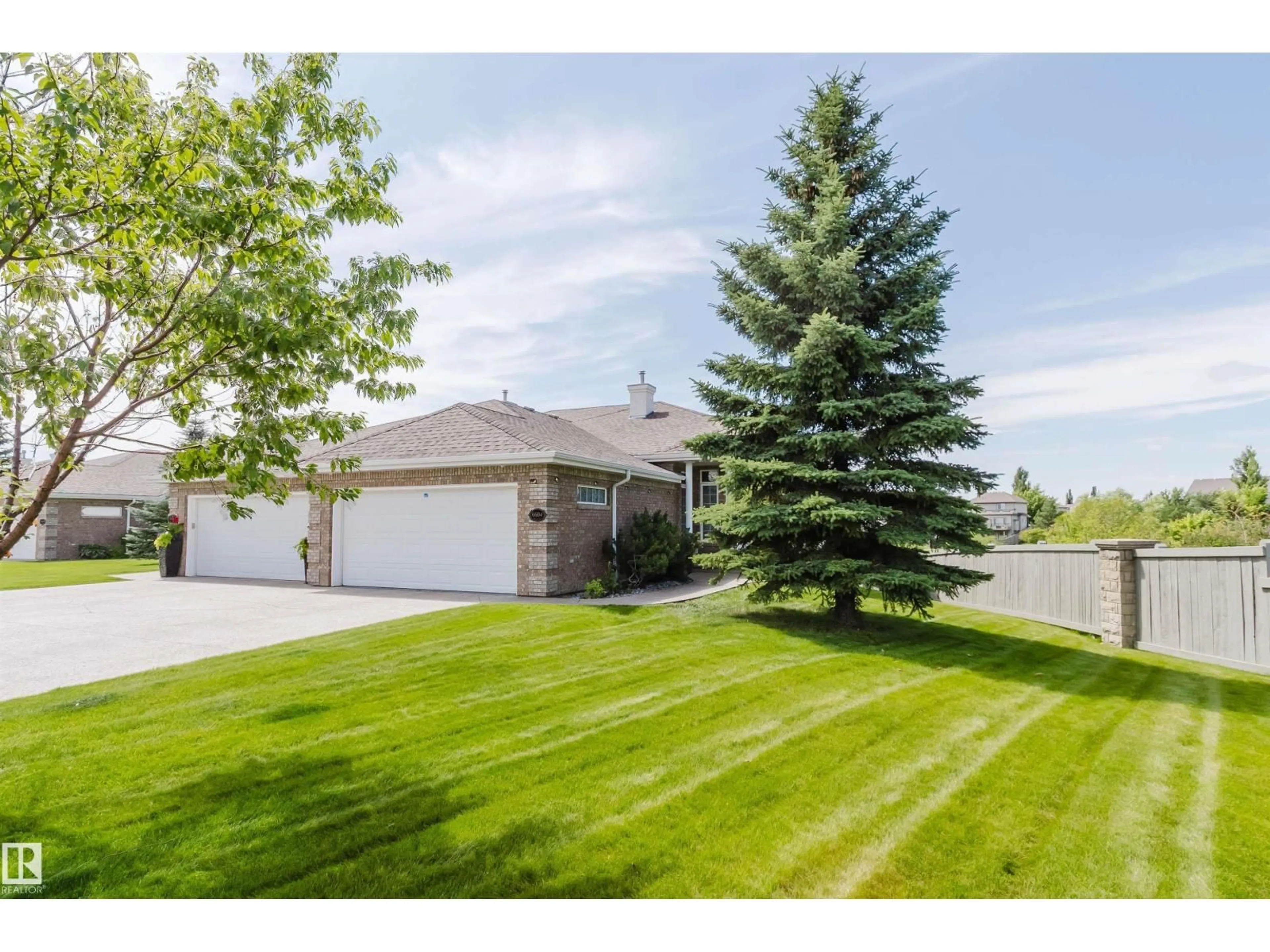 A pic from outside/outdoor area/front of a property/back of a property/a pic from drone, street for 6604 SANDIN CV, Edmonton Alberta T6R0G2