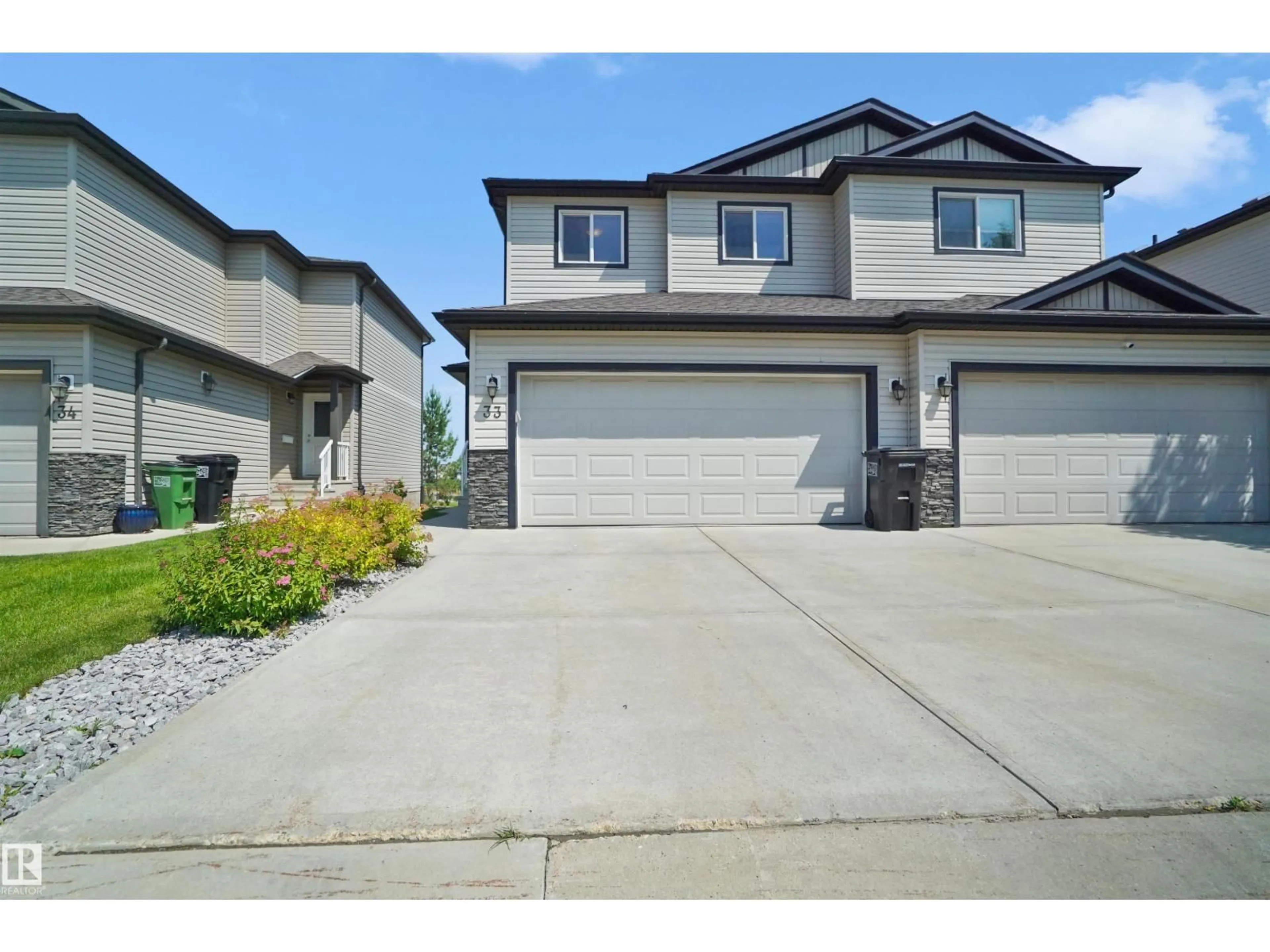 Unknown for 33 BRINTNELL BV, Edmonton Alberta T5Y0V5
