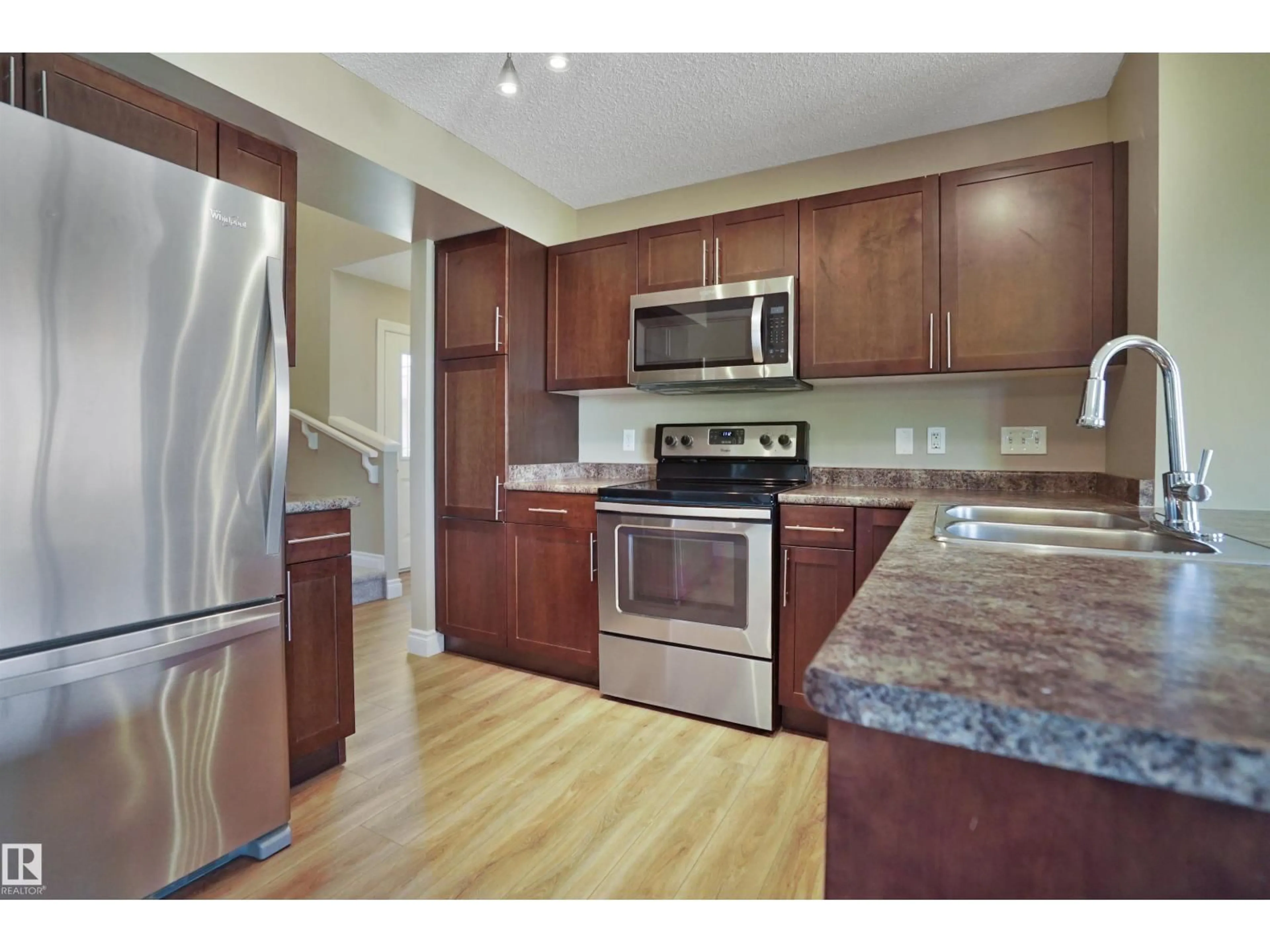 Standard kitchen, wood/laminate floor for 33 BRINTNELL BV, Edmonton Alberta T5Y0V5