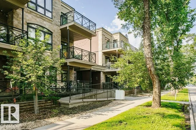 209 - 10811 72 AV NW, Edmonton 2