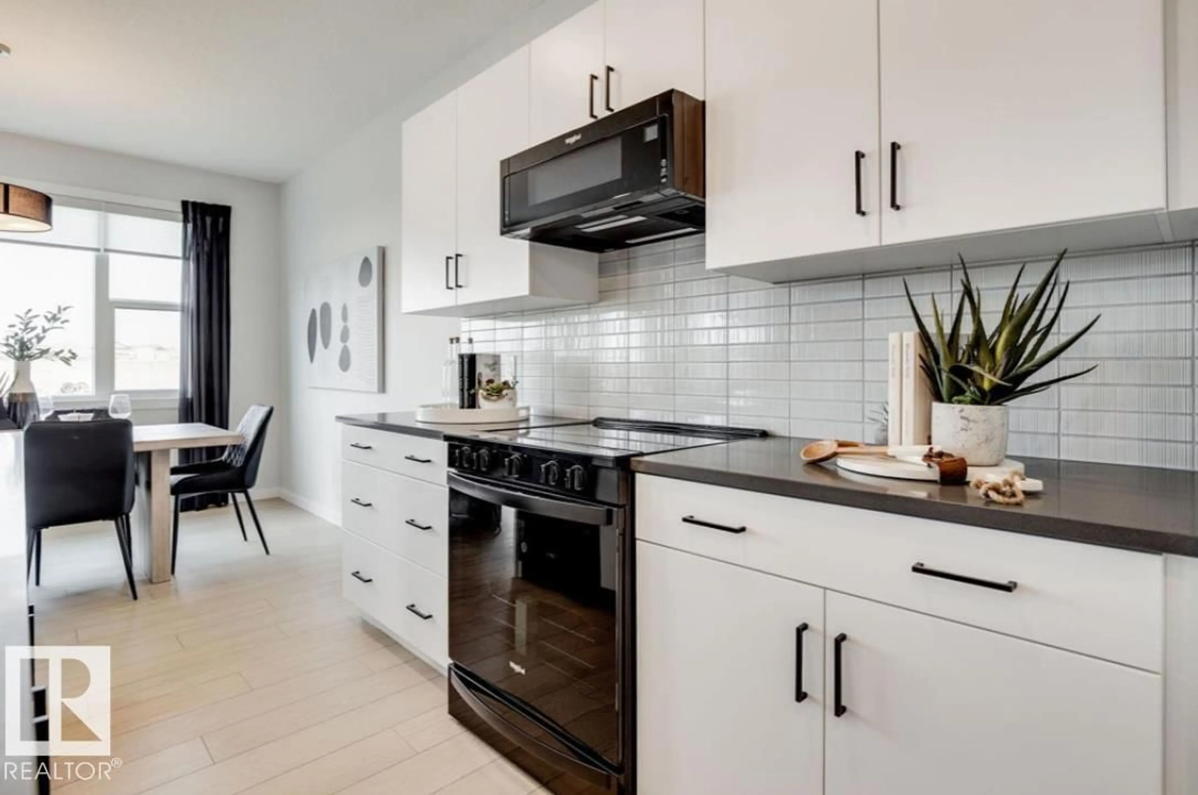 Unknown for 5509 69 STREET, Beaumont Alberta T4X2Z7